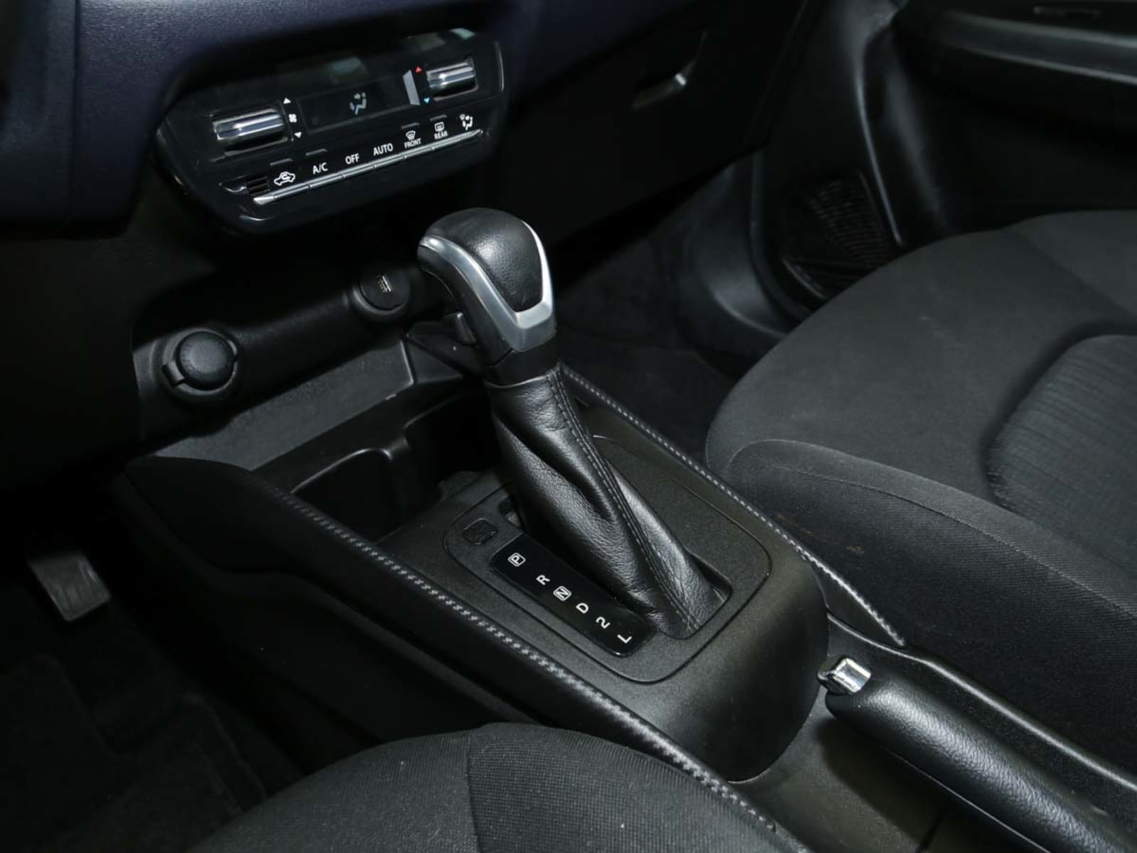 SUZUKI BALENO GLS HB 1.5 AUT 2024 - Imagen 9 de 13