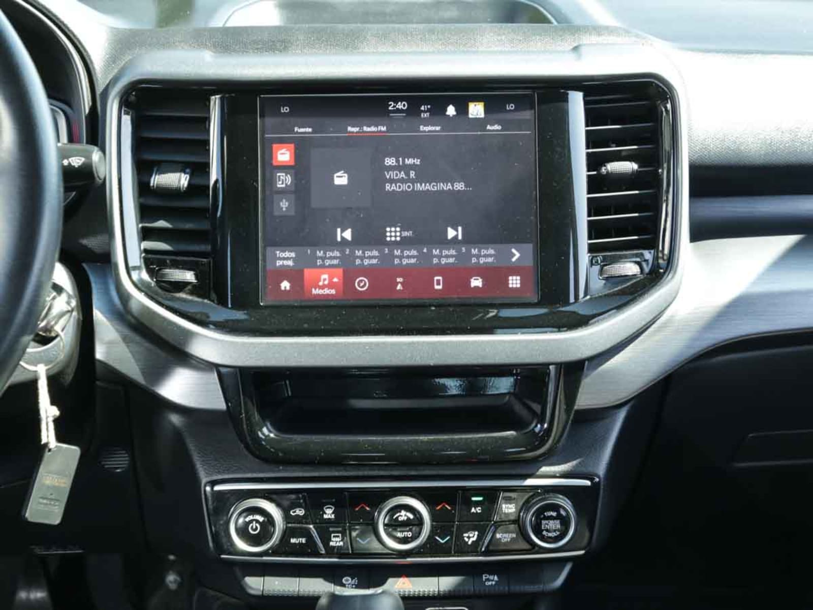 RAM 1000 BIG HORN 1.8 AUT 2023 - Imagen 14 de 14