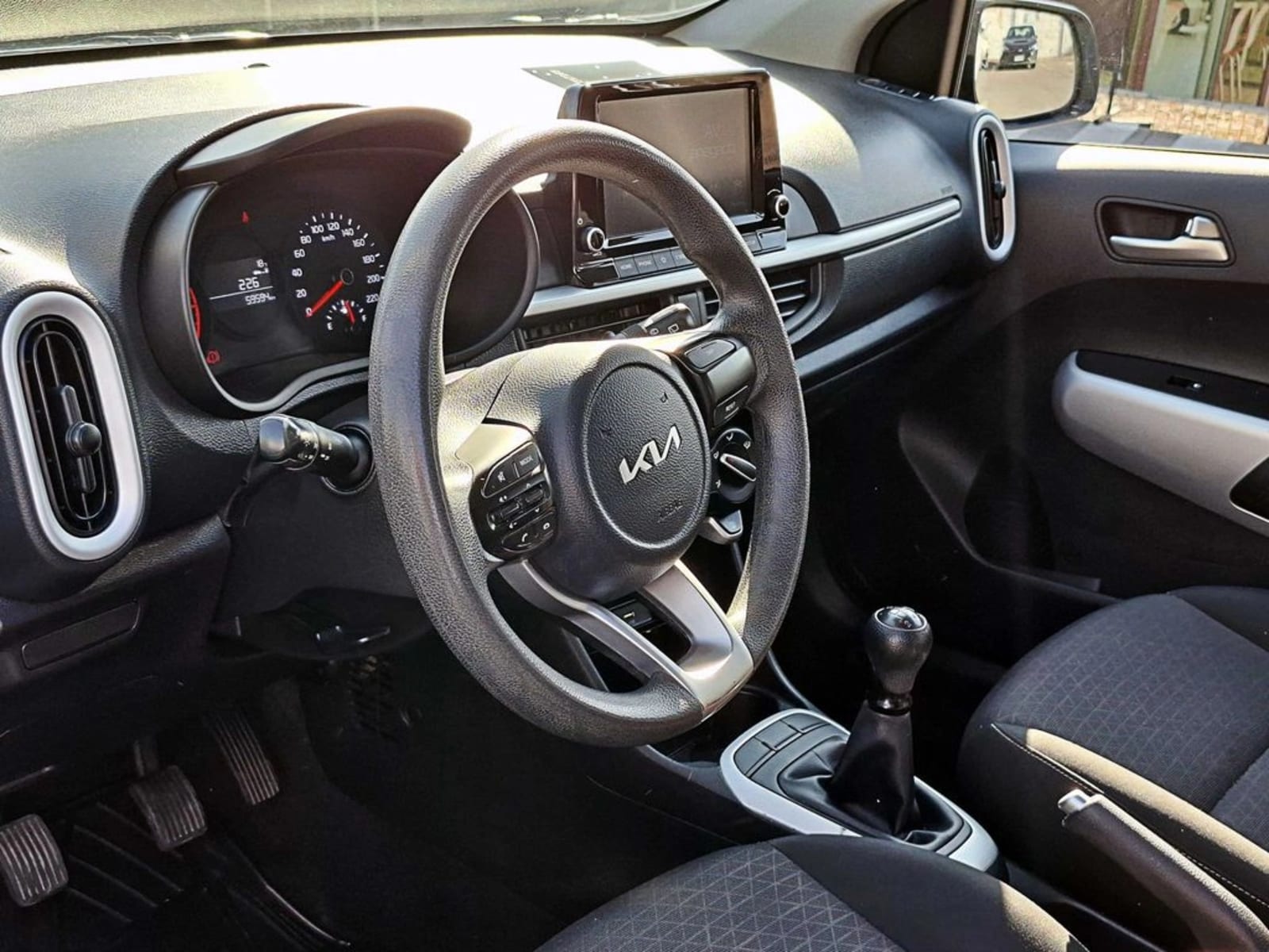 KIA MORNING 1.2  AC 5MT 5P 2022 - Imagen 8 de 18