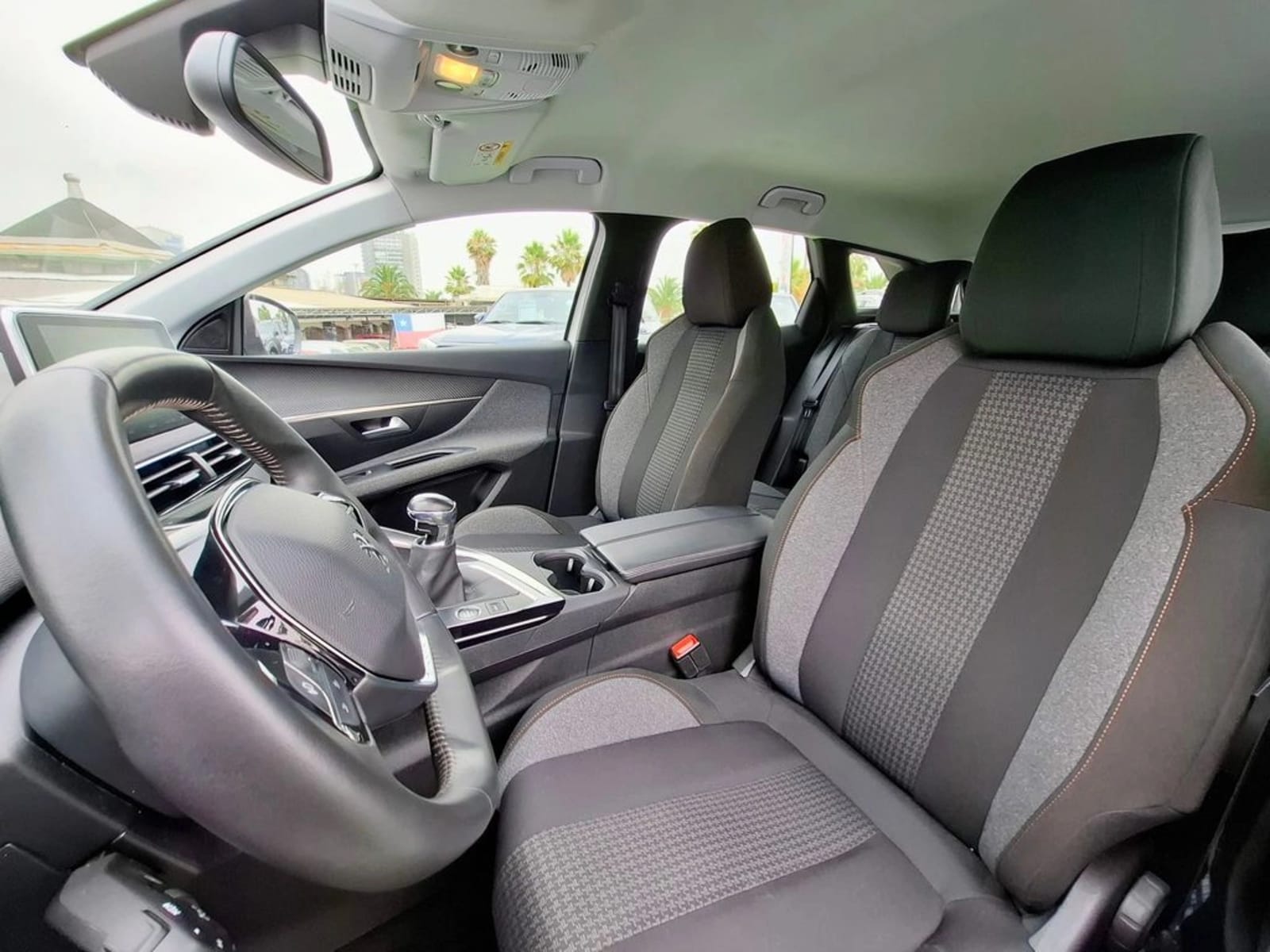 PEUGEOT 3008 1.5 ACTIVE PACK BLUEHDI 130 4X2 MT6 5P 2023 - Imagen 11 de 20