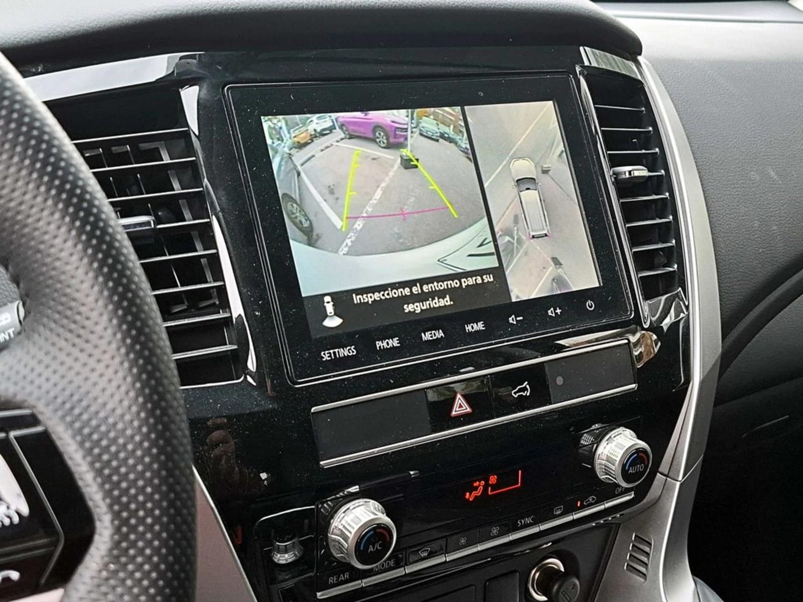 MITSUBISHI MONTERO SPORT 3.0 AT 4X4 2025 - Imagen 19 de 20