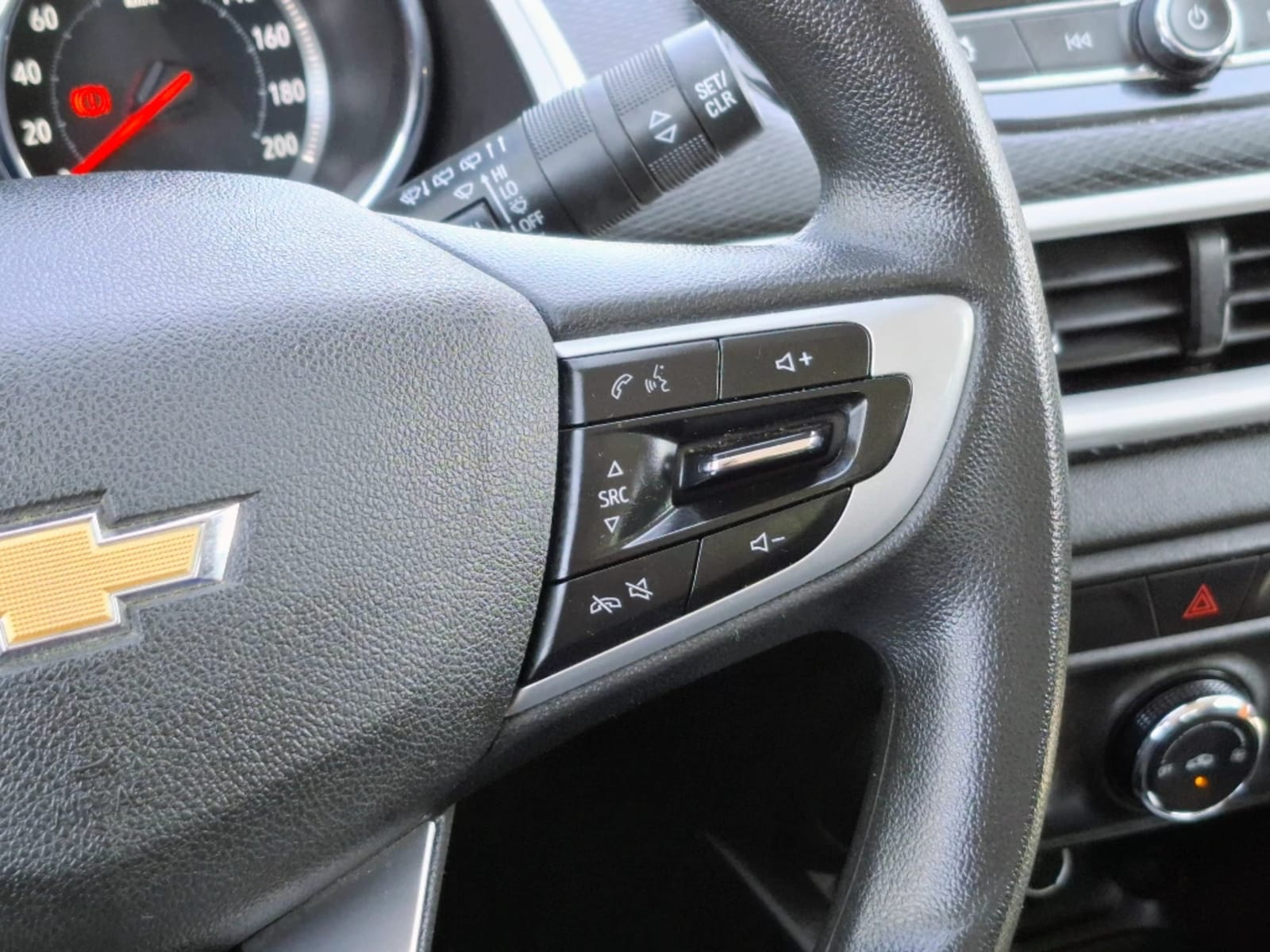 CHEVROLET TRACKER 1.2T LTZ R 4X2 AT 5P 2025 - Imagen 14 de 20