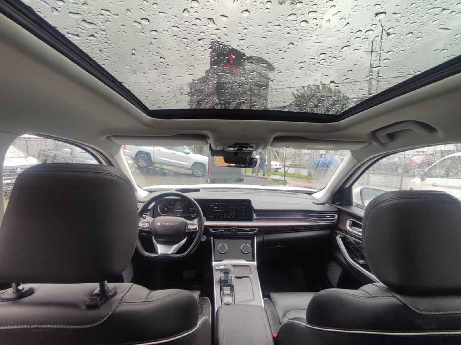 EXEED EXEED VX 2.0T DCT UNLIMITED AWD 2024 - Imagen 12 de 16