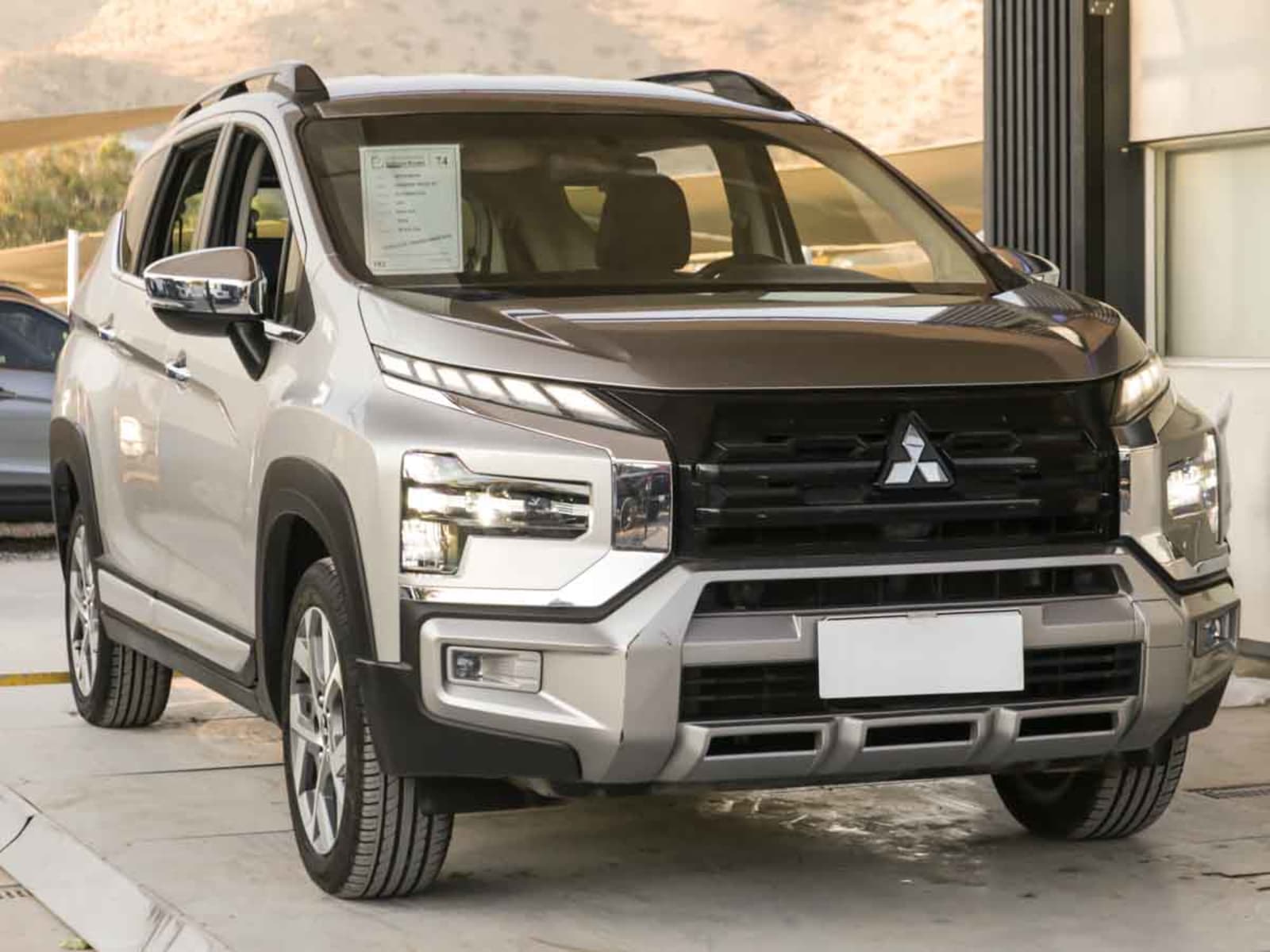 MITSUBISHI XPANDER CROSS 2024 - Imagen 3 de 14
