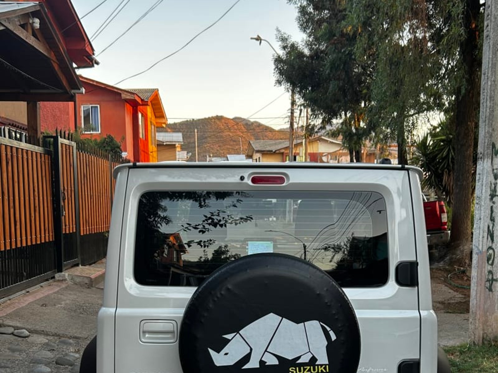 Suzuki Jimny 2025 - Foto 2 de 8