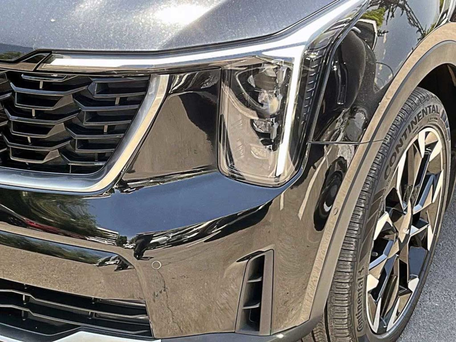 KIA SORENTO 3.5 AWD AT 5P 2025 - Imagen 3 de 15