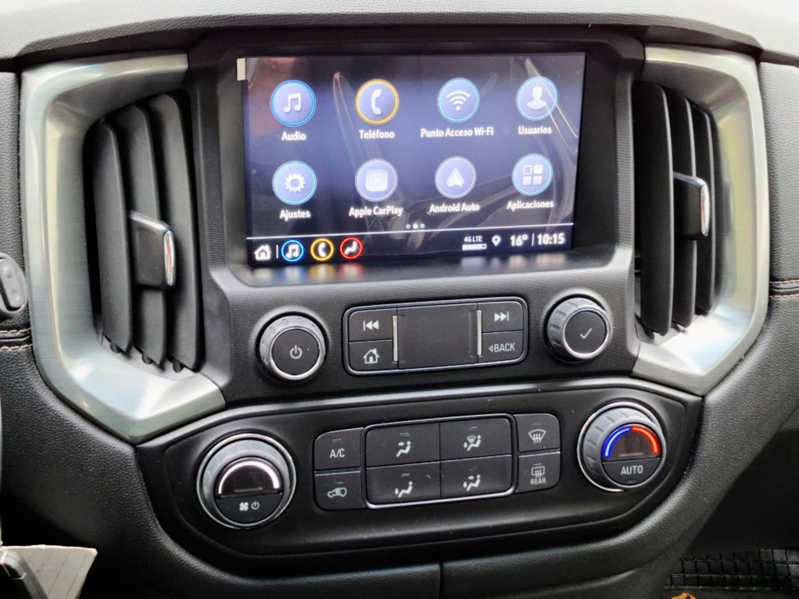 CHEVROLET TRAILBLAZER 2.8 CTDI PREMIER 4X4 AT 5P 2022 - Imagen 16 de 20