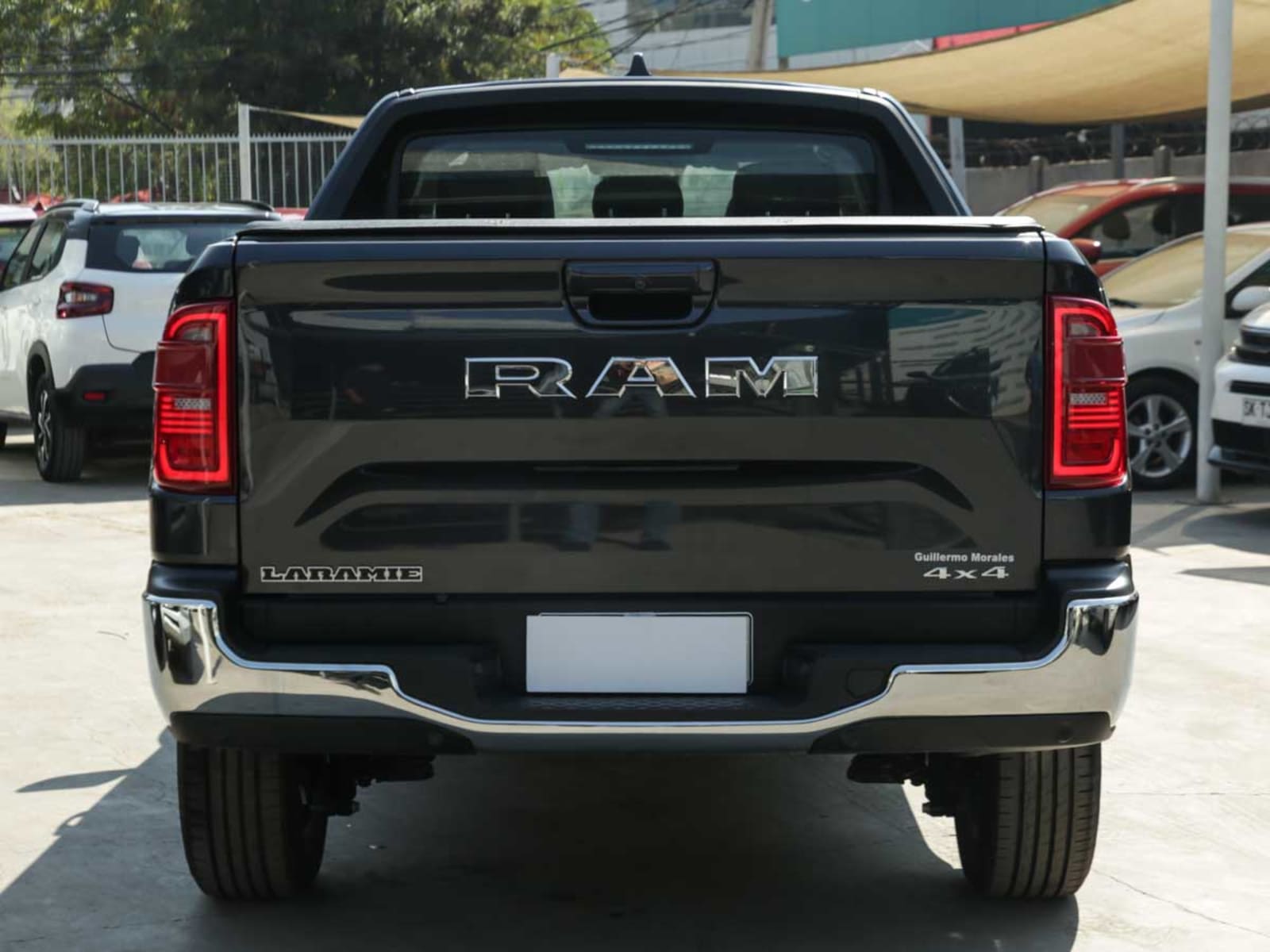 RAM RAMPAGE LARAMIE 2.2 DIESEL 200 HP 4X4 AT 2026 - Imagen 5 de 14