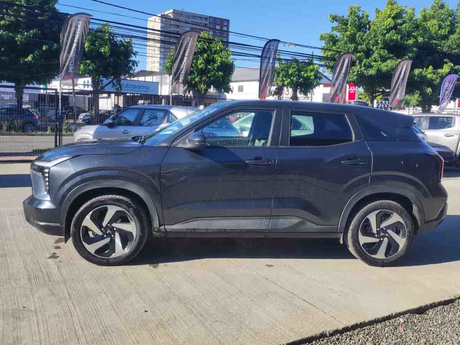 MITSUBISHI OUTLANDER SPORT GLX 2025 - Imagen 14 de 15