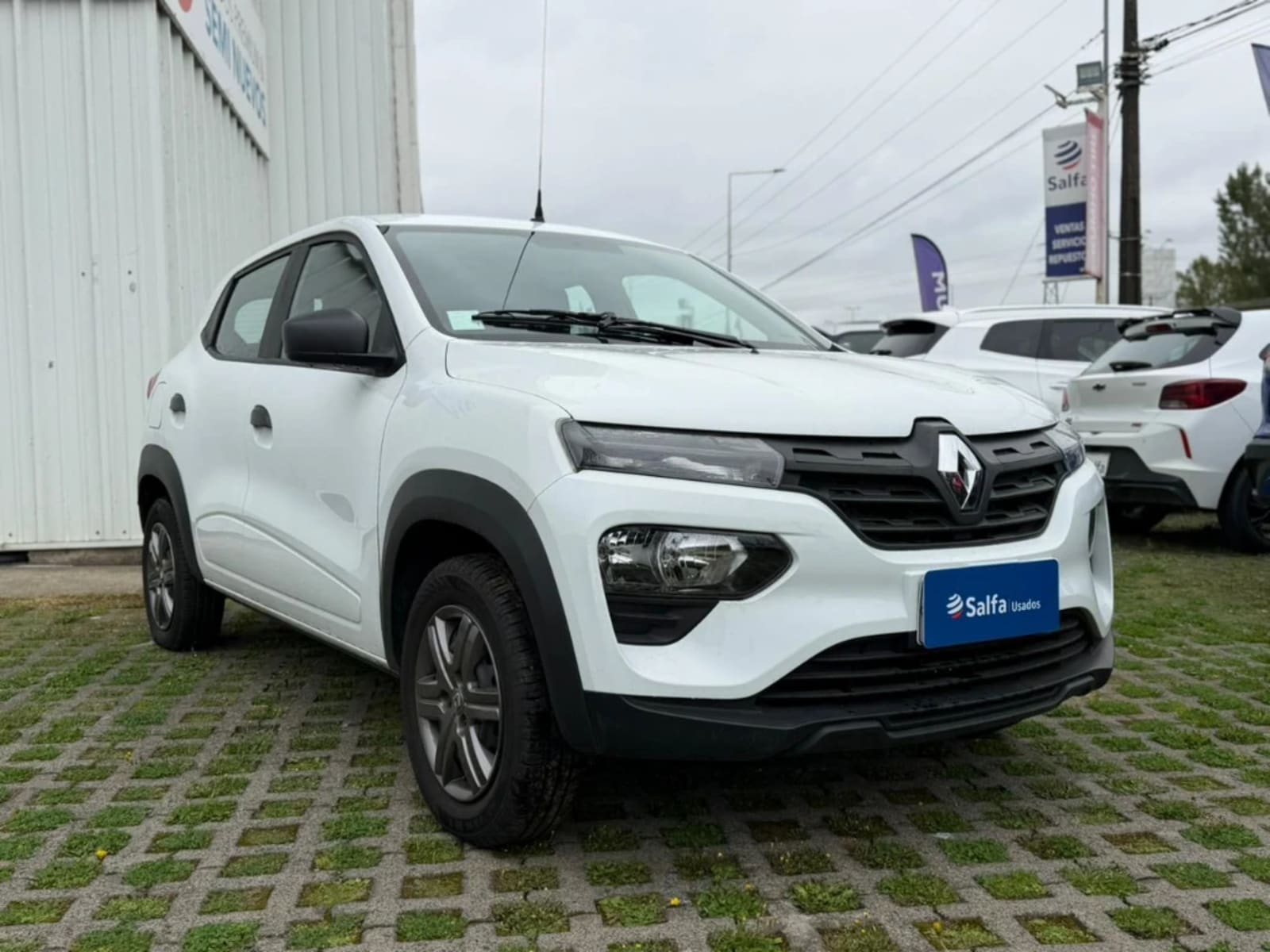 RENAULT KWID 1.0 ZEN 4X2 HB MT 5P 2023 - Imagen 3 de 20