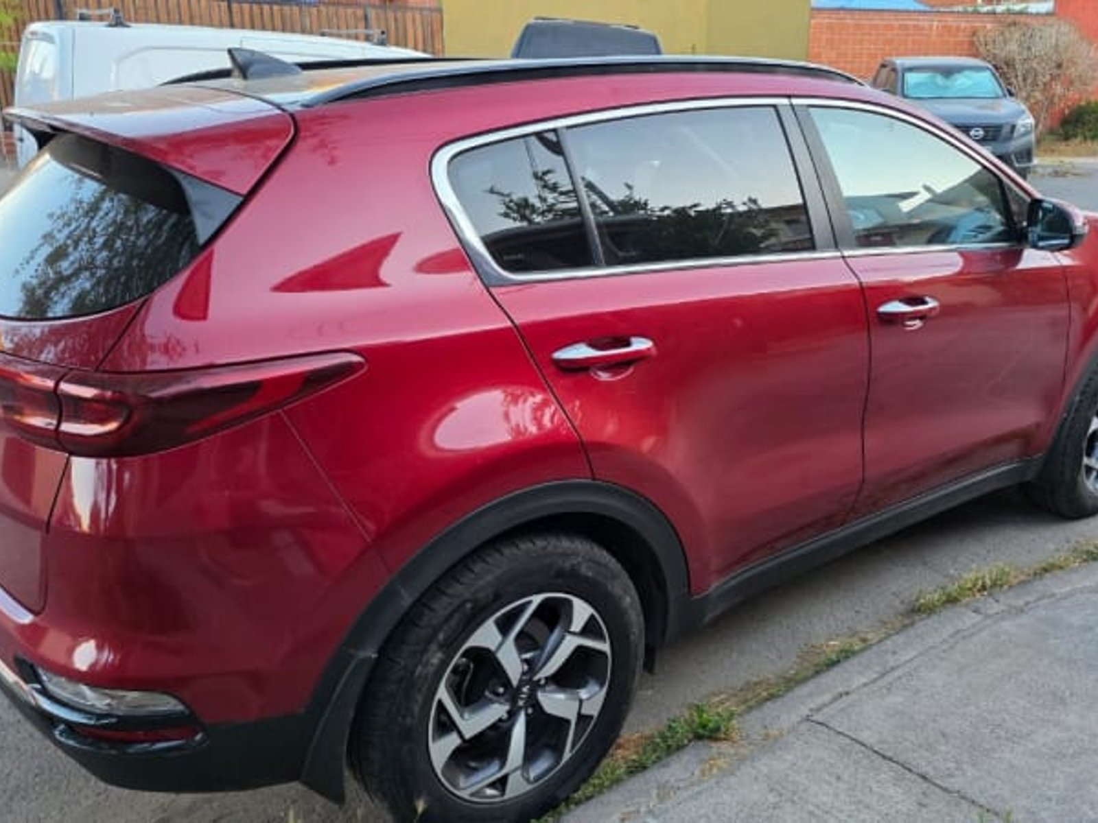Kia SPORTAGE 2020 - Foto 2 de 8