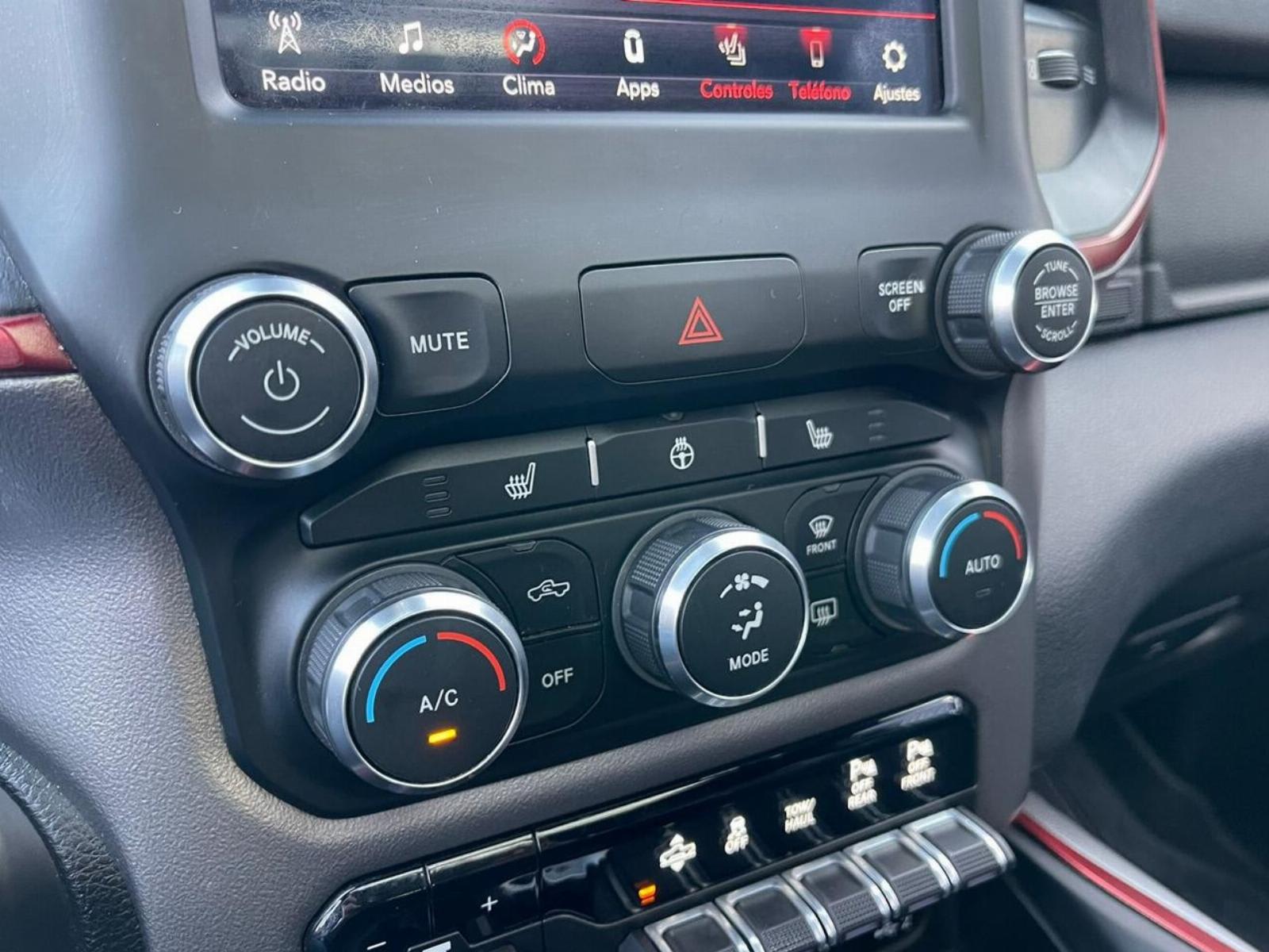 RAM 1500 REBEL 5.7 2020 - Imagen 16 de 20