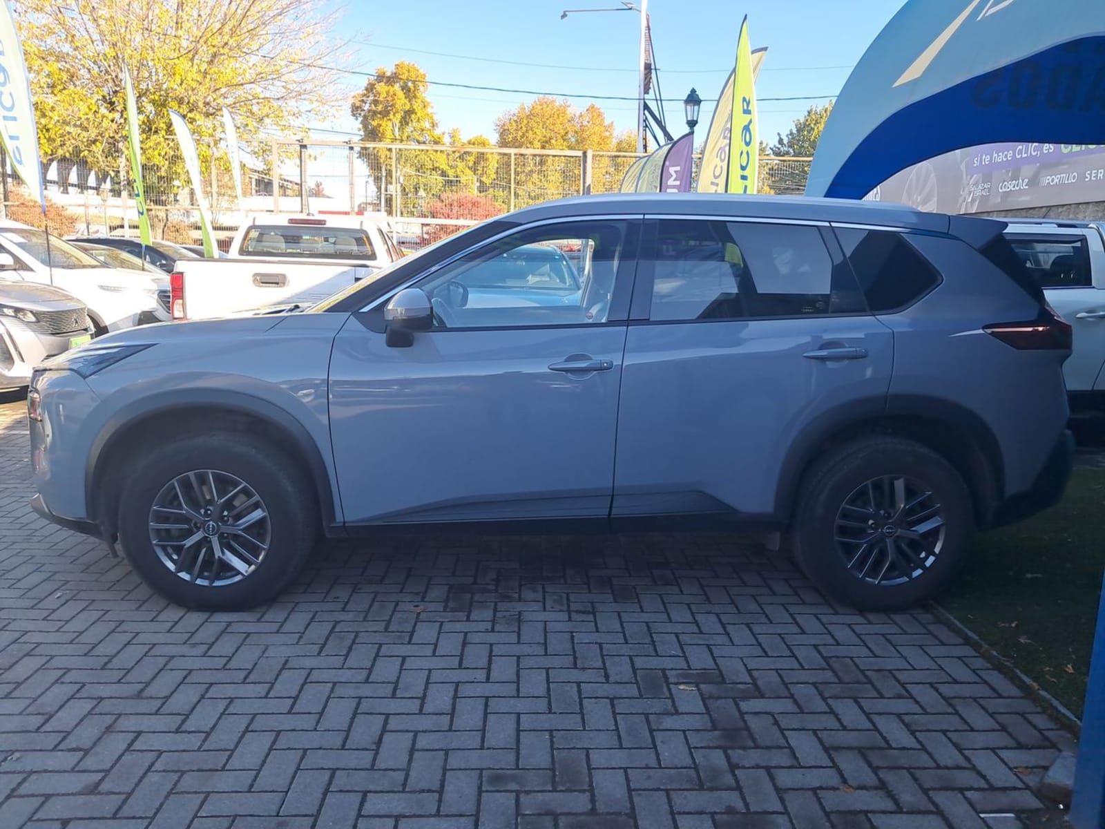 Nissan X-trail 2.5 Sense 4x2 3row Cvt At 5p 2025 - Imagen 4 de 8