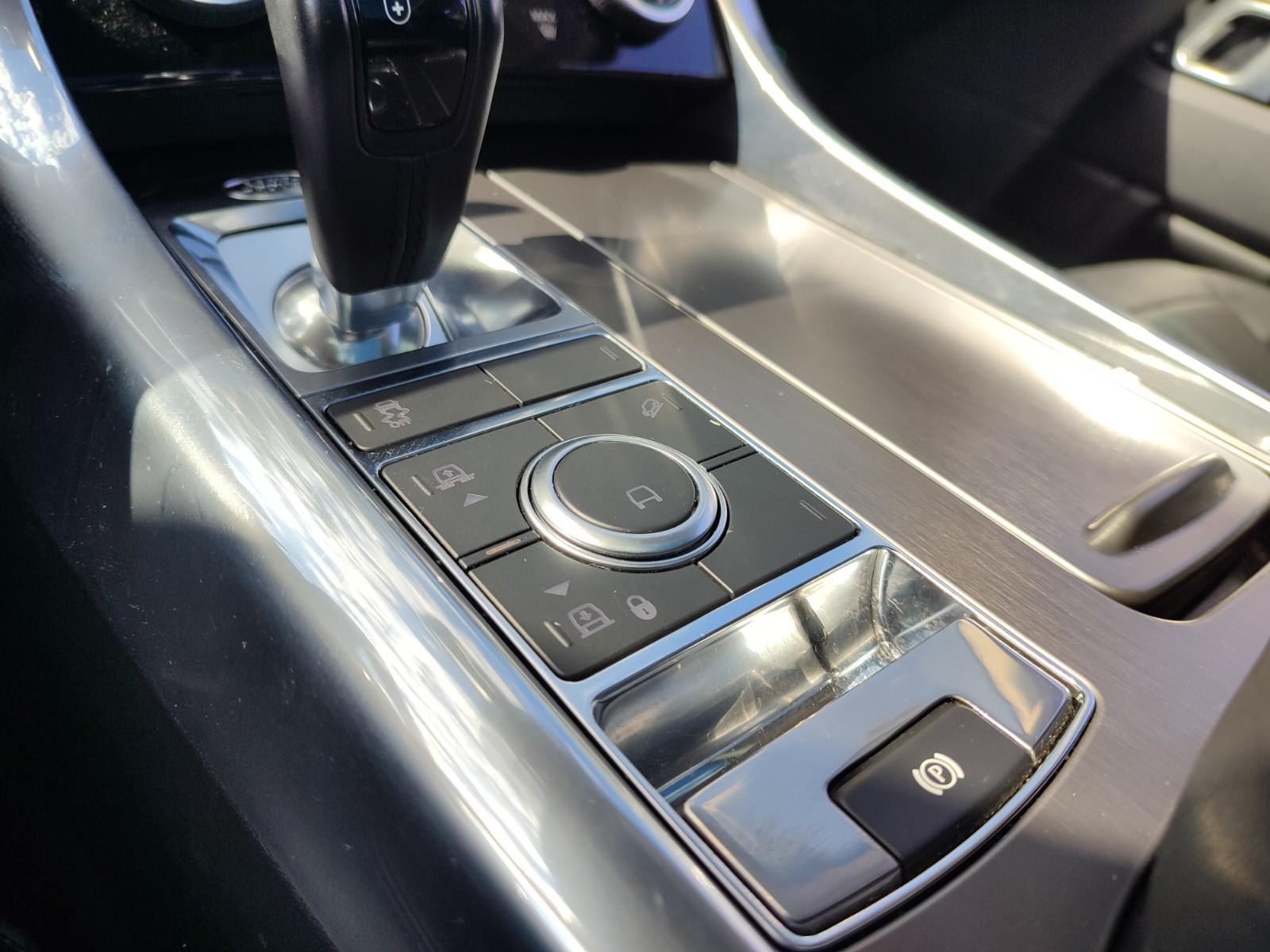 LAND ROVER RANGE ROVER SPORT SDV6 3.0 SE 4WD 2019 - Imagen 16 de 18