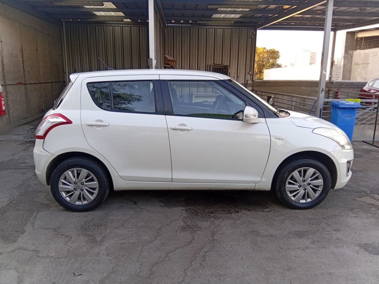 Suzuki Swift 1.2 Gl Sport 4x2 Hb Ac Mt 5p 2018 - Imagen 8 de 8