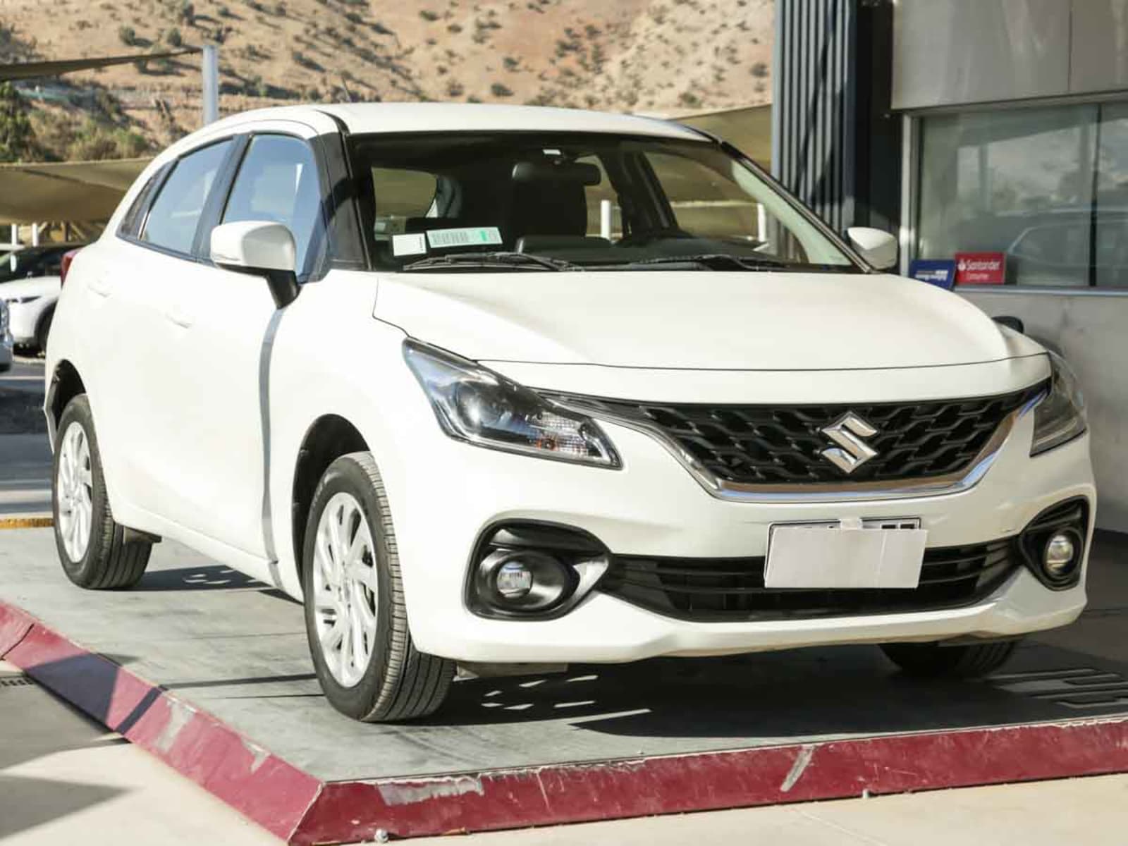 SUZUKI BALENO GLS 1.4 2023 - Imagen 3 de 13