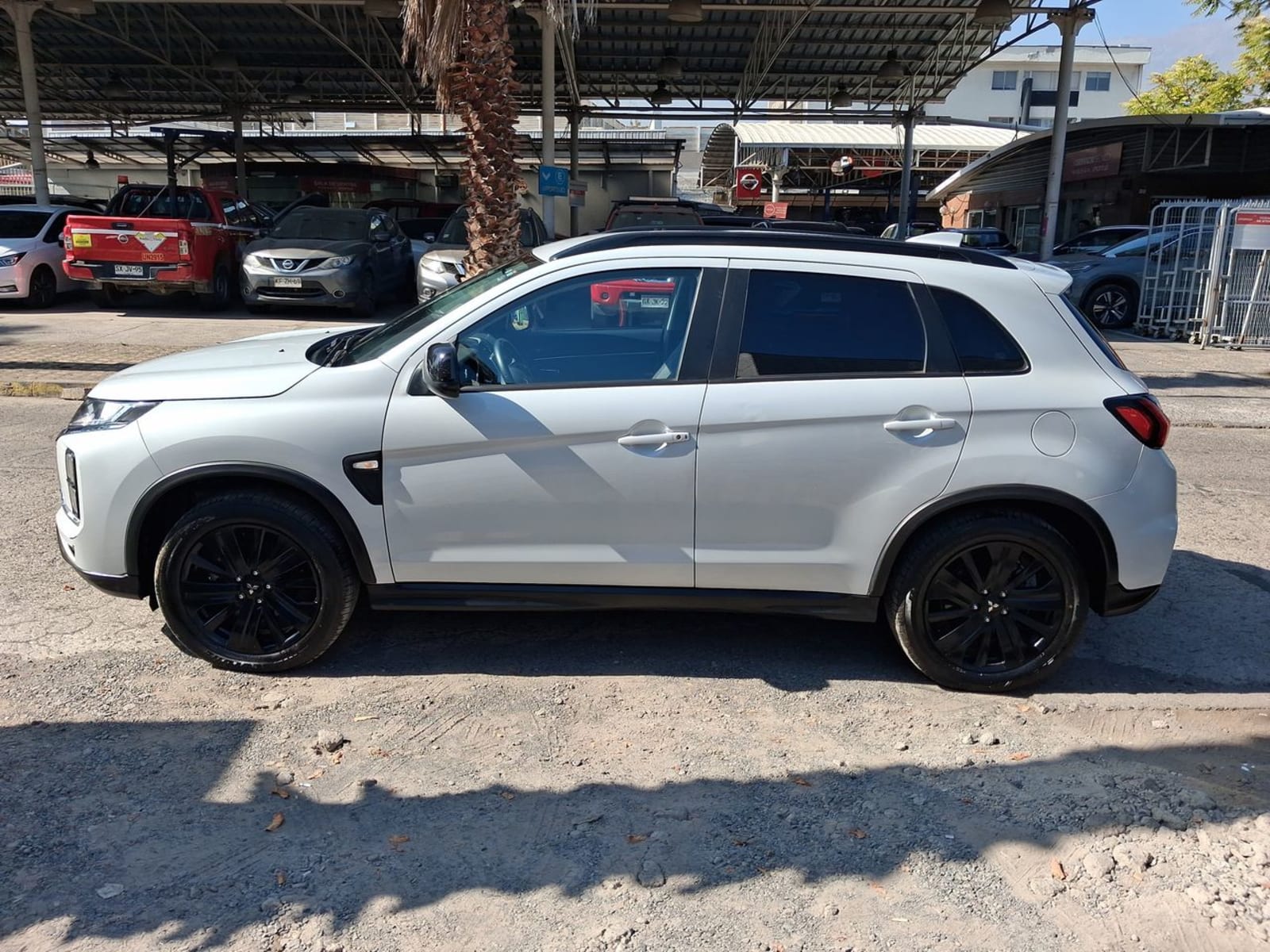 Mitsubishi Asx 2.0 Gls 4x2 At 5p 2023 - Imagen 4 de 8