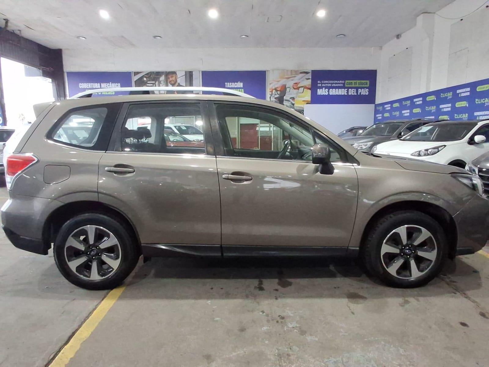Subaru Forester 2.0i Xs Si-drive Awd At 5p 2018 - Imagen 8 de 8