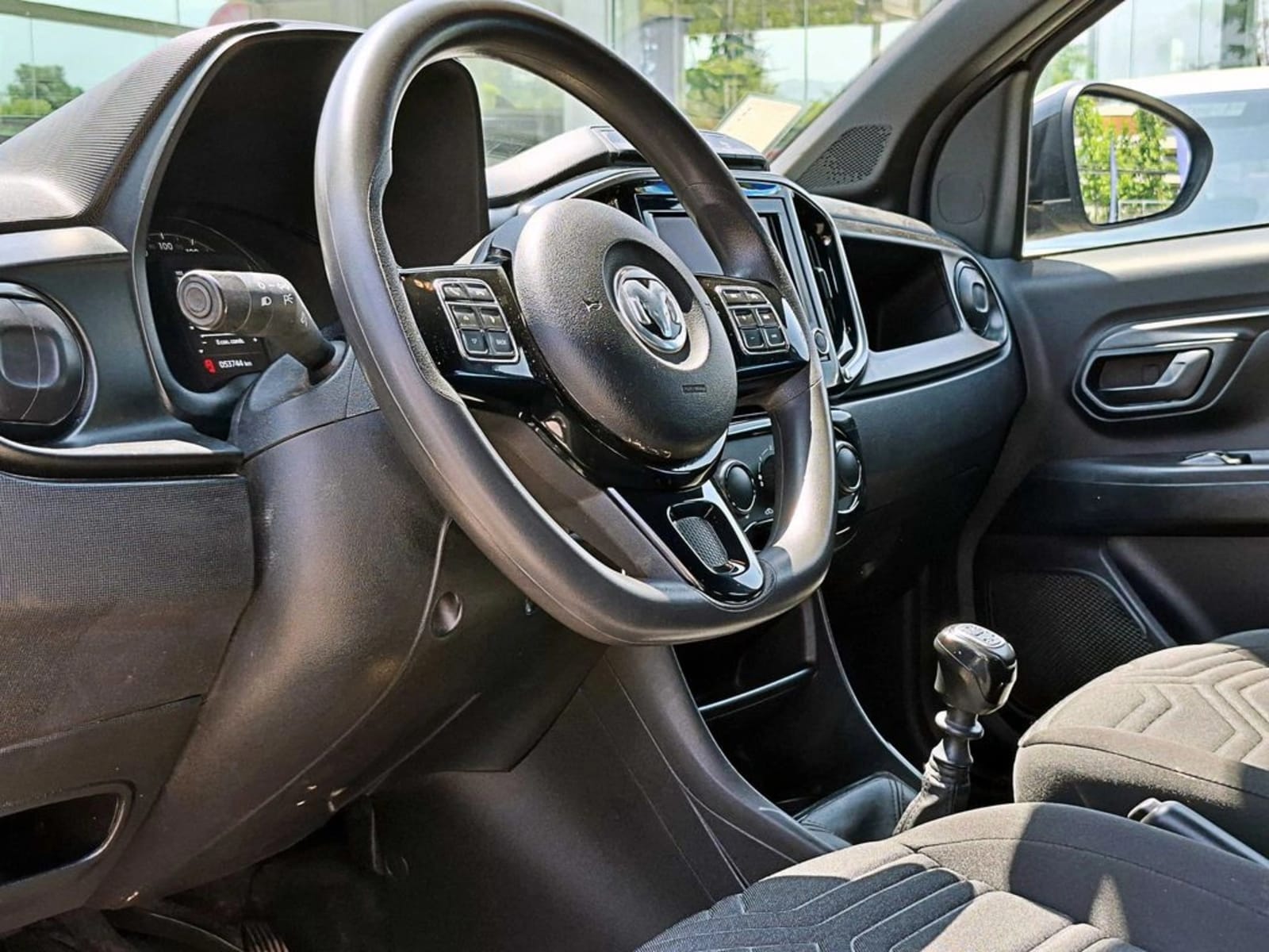 RAM 700 BIGHORN CD 1.4 2023 - Imagen 7 de 14