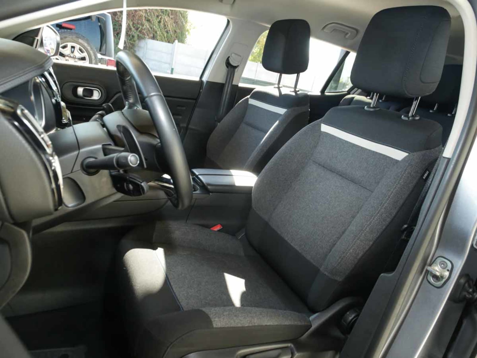 CITROEN C5 AIRCROSS CVA8 STT 1.5 AUT 2024 - Imagen 10 de 13