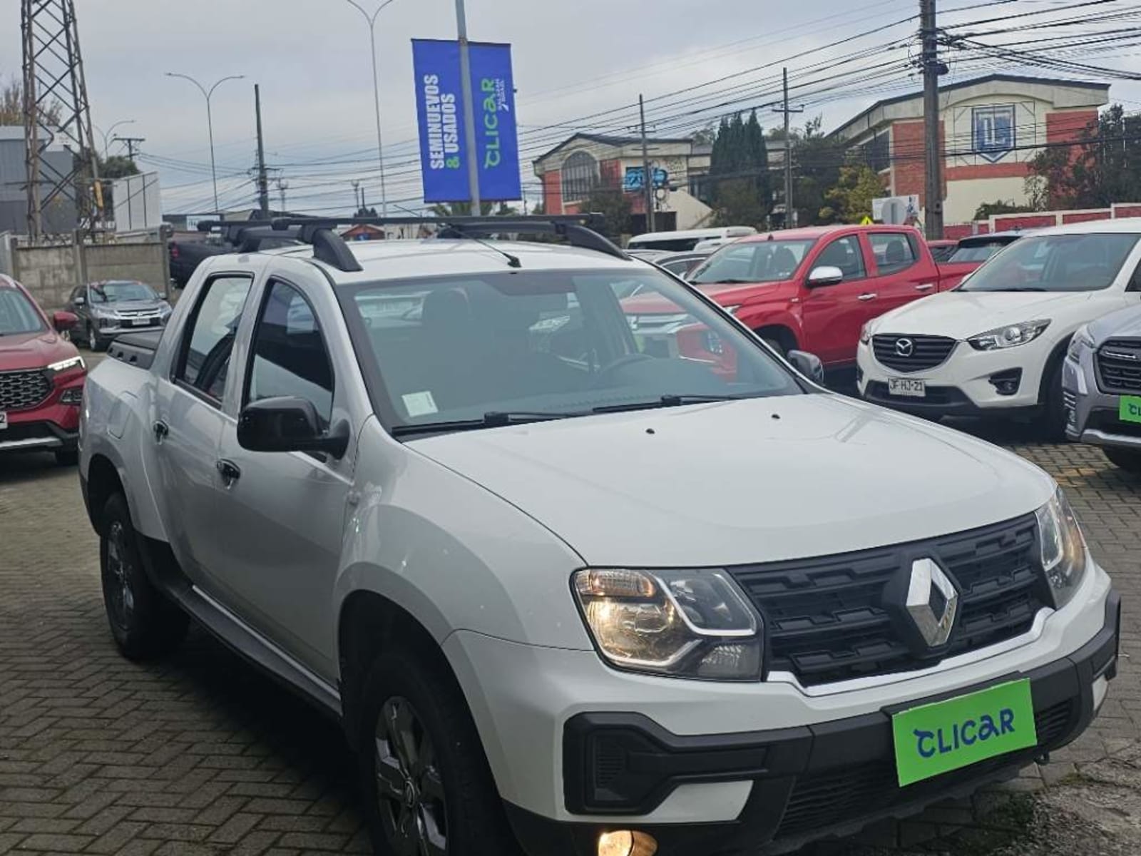 Renault Oroch 1.6 Zen Dob. Cab. 4x2 6mt… 2024 en Valdivia