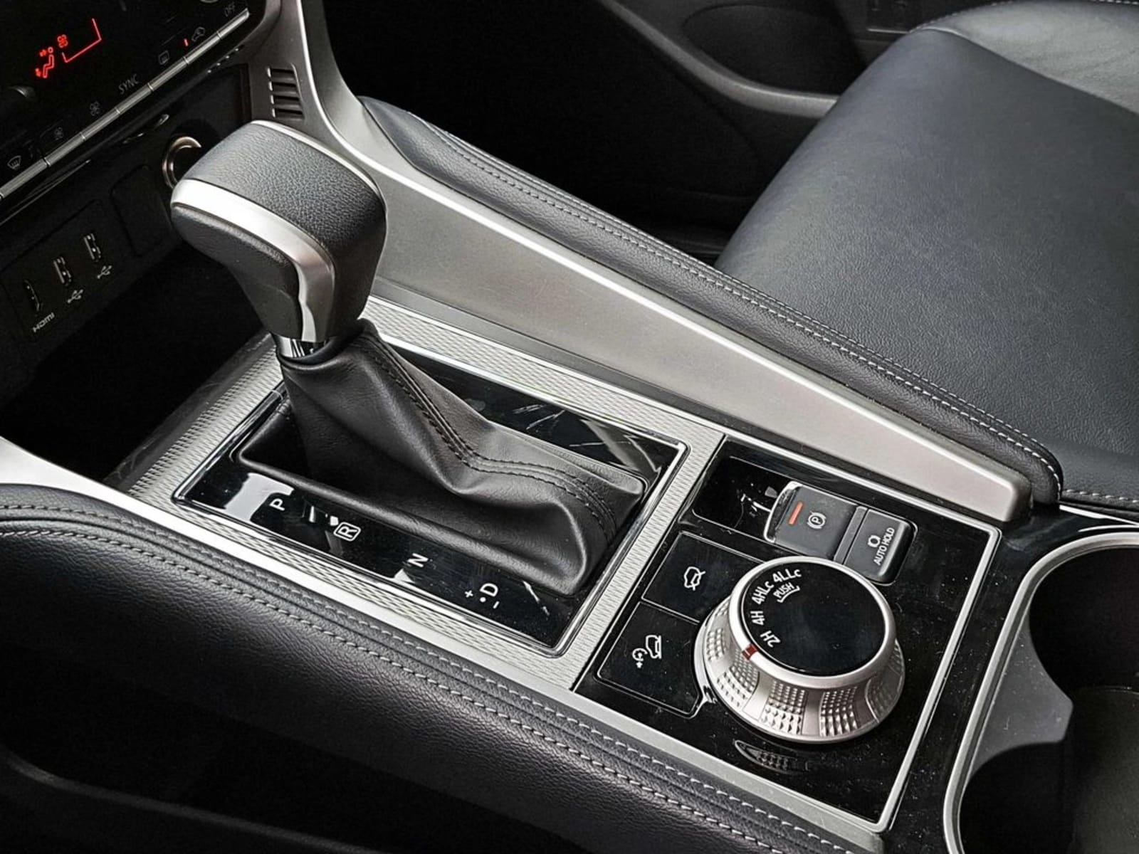 MITSUBISHI MONTERO SPORT 3.0 AT 4X4 2025 - Imagen 20 de 20