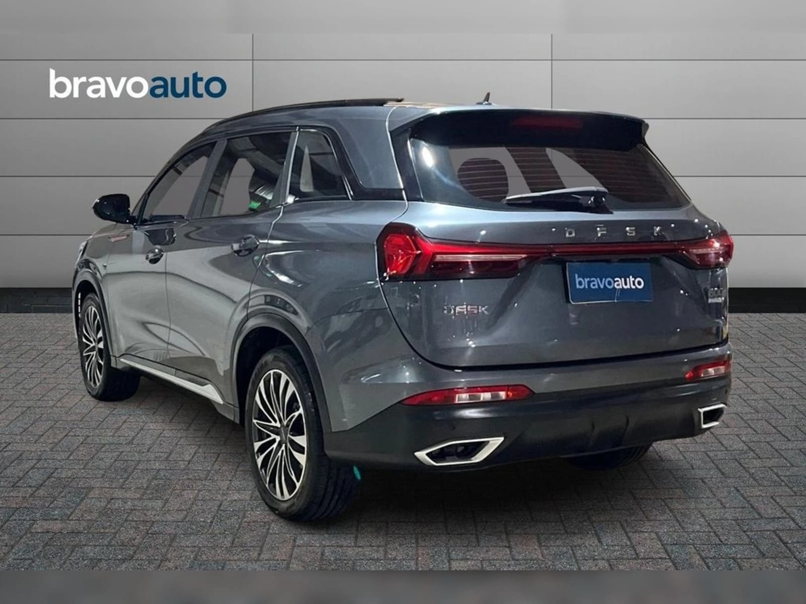 DFSK SUV 600 1.5 T LUXURY AT 2024 - Imagen 3 de 18