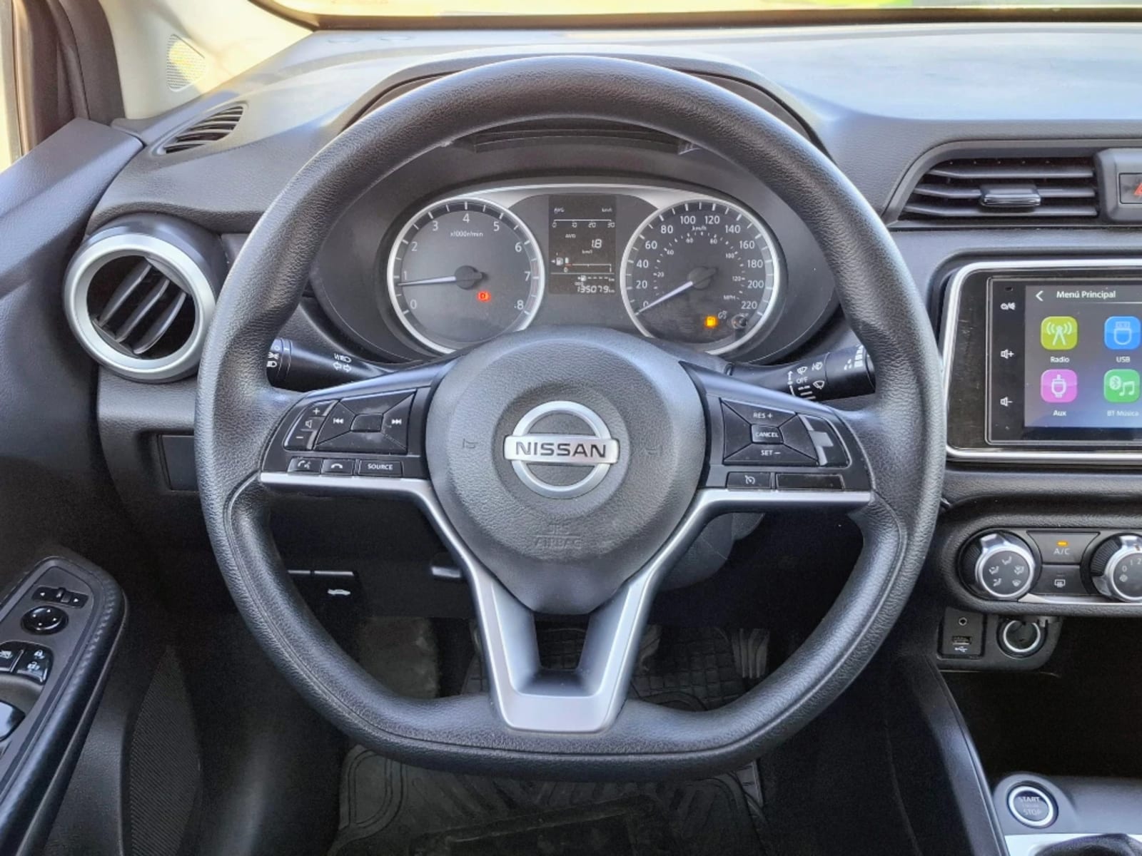 NISSAN VERSA 1.6 SENSE 4X2 MT 4P 2023 - Imagen 12 de 20
