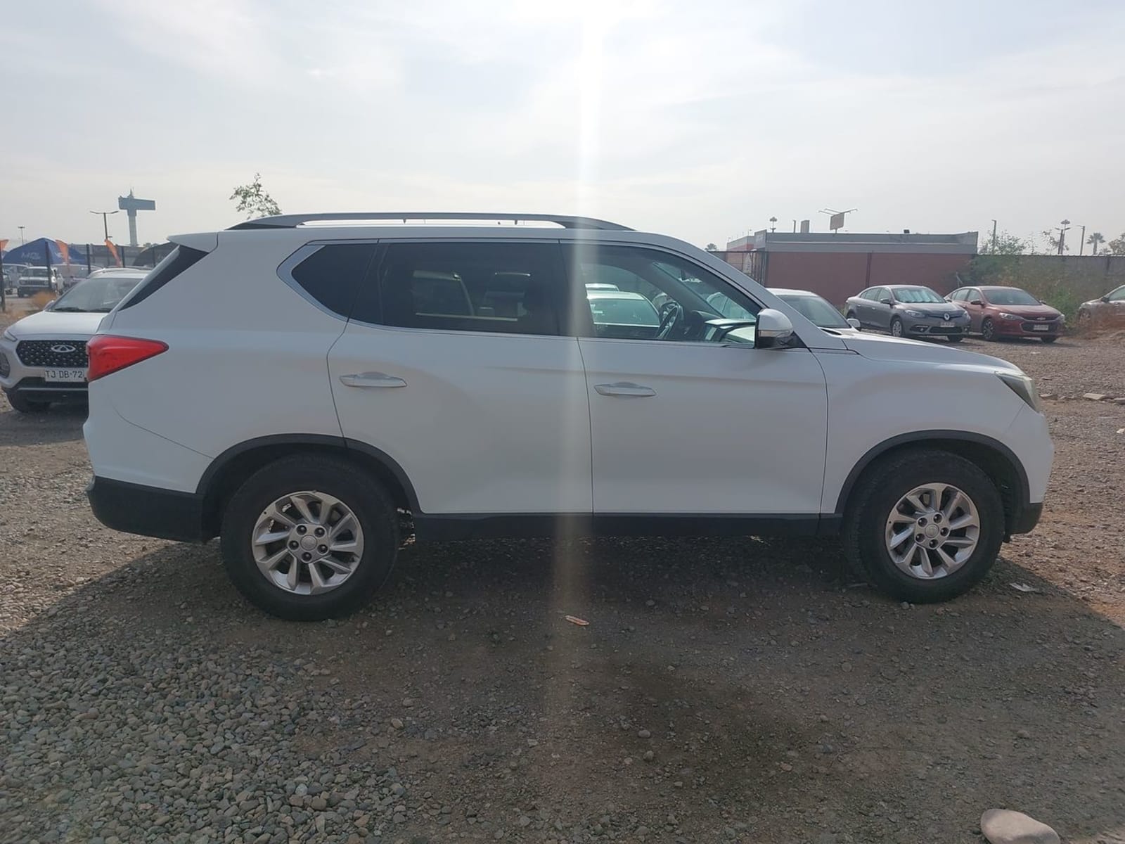 Ssangyong Rexton 2.2t Glx Diesel 4x2 6ab 8at 5p 2021 - Imagen 8 de 8