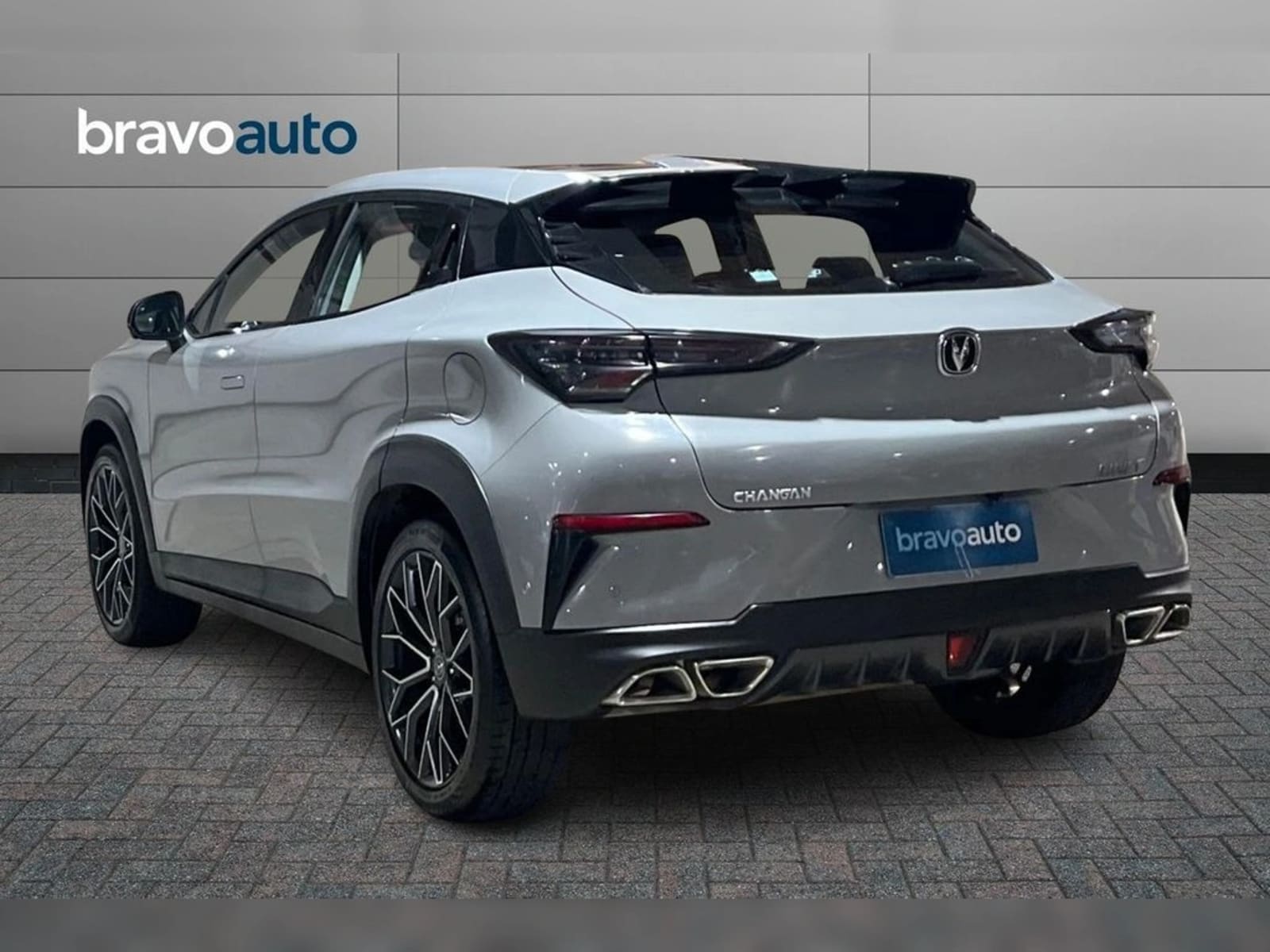 CHANGAN UNI-T 1.5 ELITE AT 2024 - Imagen 3 de 18