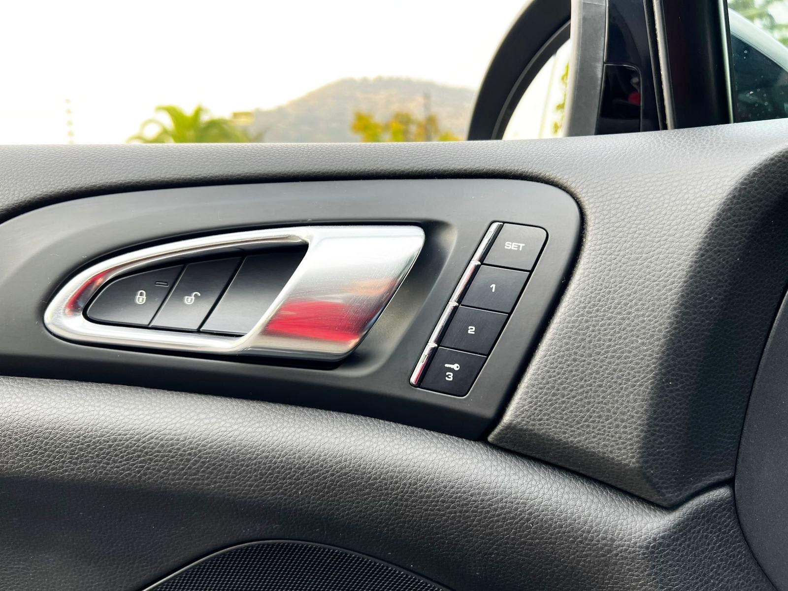 PORSCHE CAYENNE 3.0 DIESEL 2014 - Imagen 19 de 20
