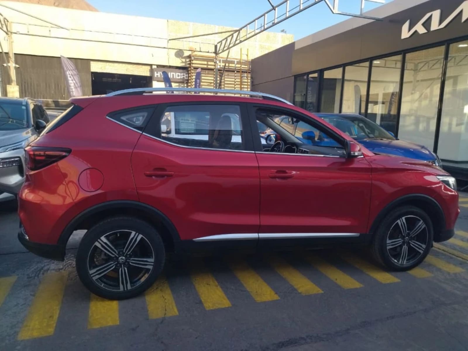 MG ZS 1.5 COMFORT 4X2 AT 5P 2021 - Imagen 4 de 20