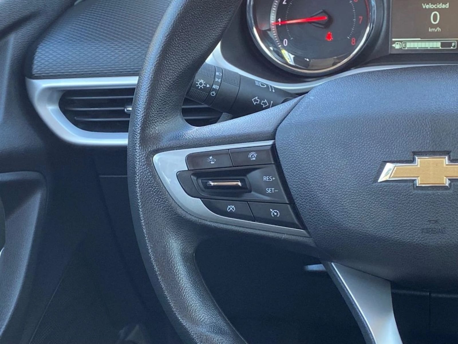 CHEVROLET TRACKER 1.2T LTZ R 4X2 AT 5P 2025 - Imagen 18 de 20