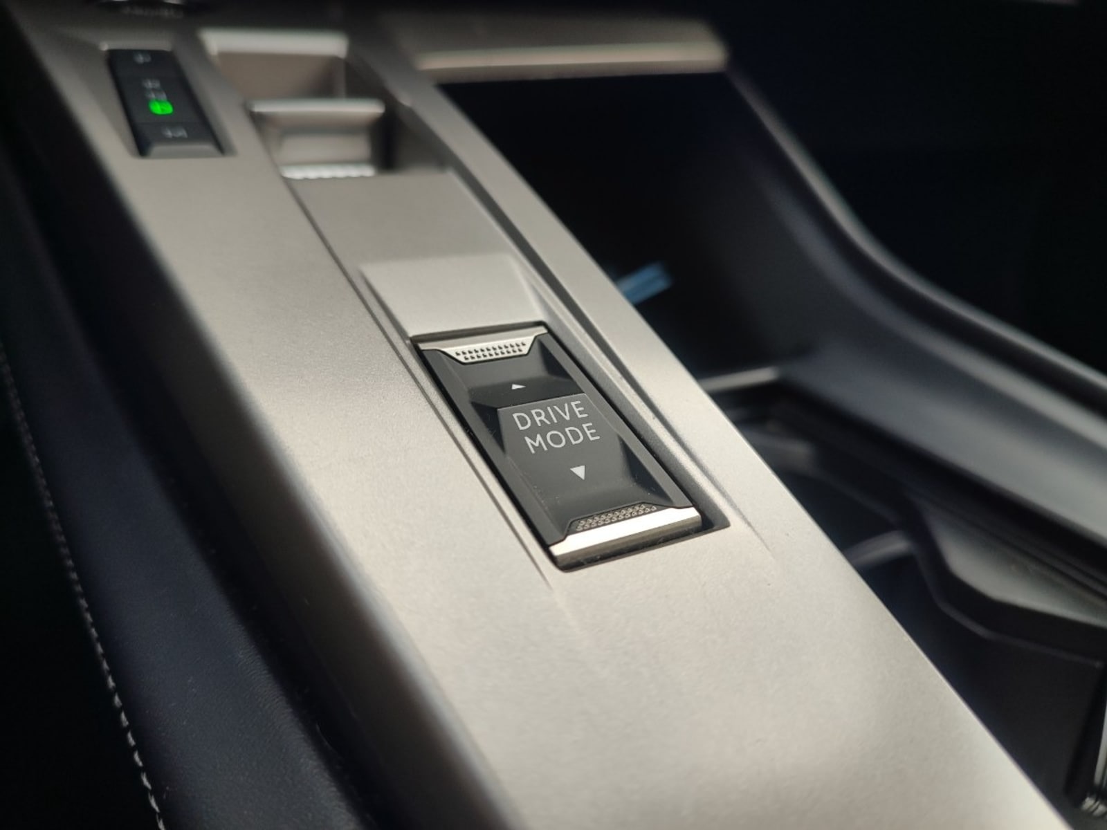 PEUGEOT 308 ALLURE PACK 1.2 PURETECH 2024 - Imagen 14 de 17