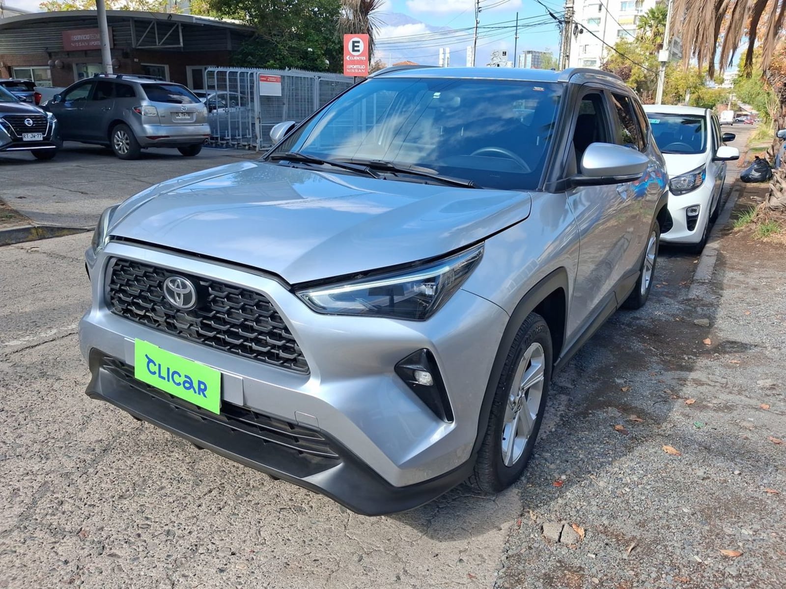 Toyota Yaris Cross 1.5 Xi 4x2 5mt 5p 2024 - Imagen 3 de 8