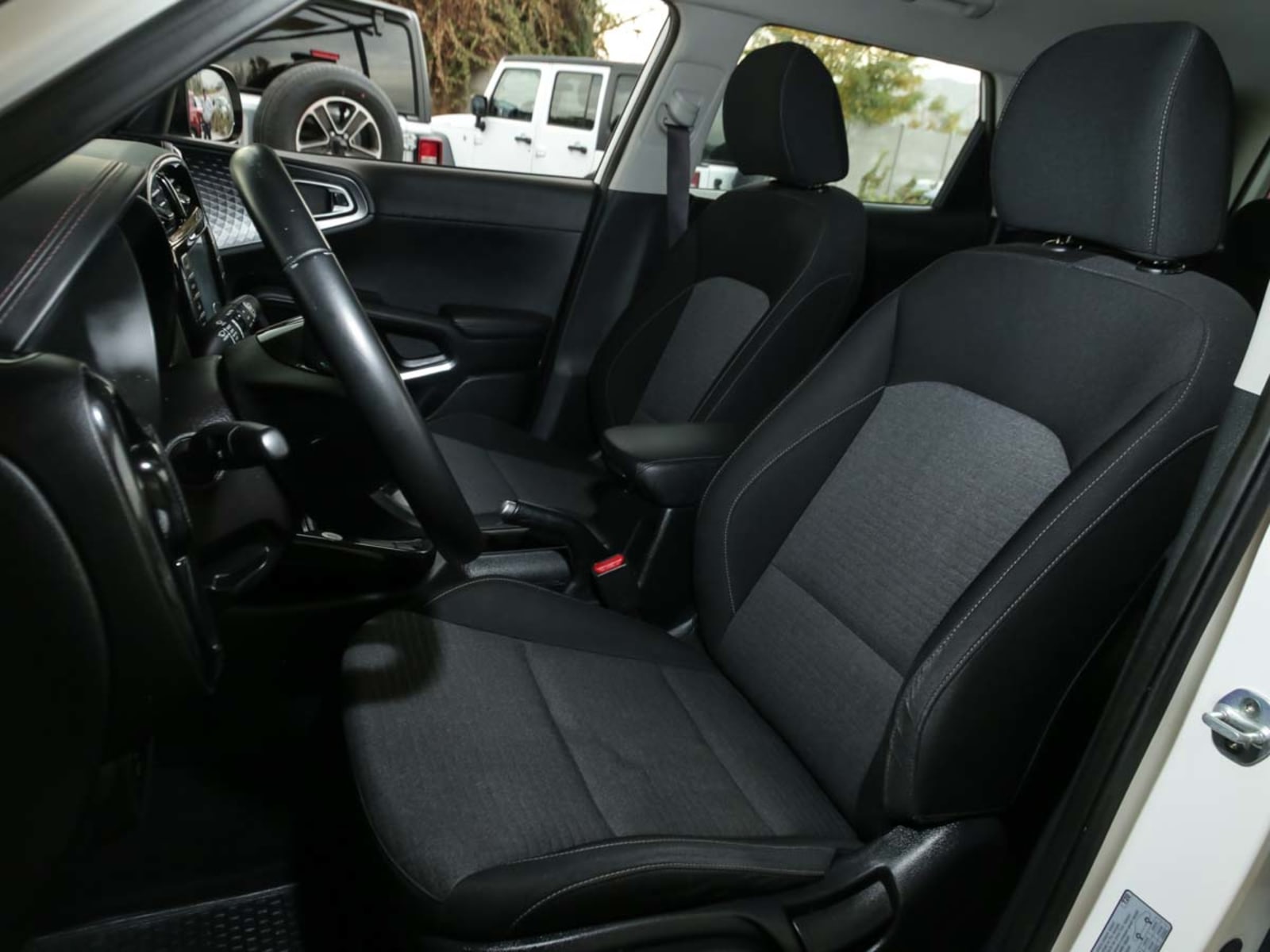 KIA MOTORS SOUL EX 1.6 2021 - Imagen 10 de 13