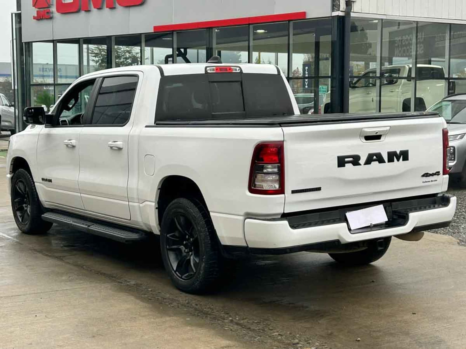 RAM 1500 BIG HORN CREW CAB 4X4 3.6 AUT 2021 - Imagen 6 de 16
