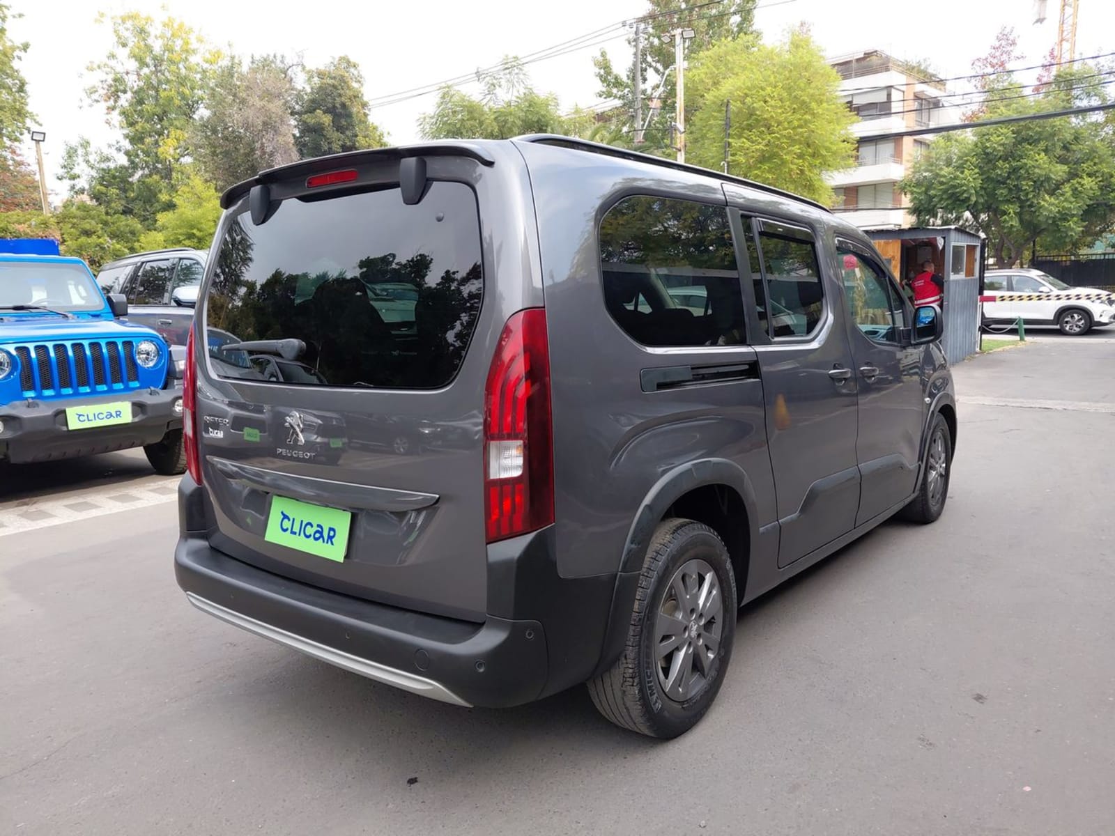 Peugeot Rifter 1.6 Allure Bluehdi Diesel 100hp 4x2 Mt6 5p 2024 - Imagen 7 de 8
