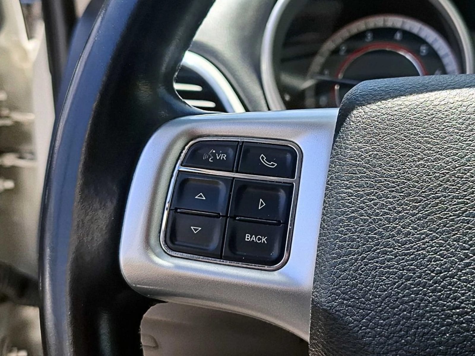 DODGE JOURNEY 2.4 SE AT 5P 2019 - Imagen 15 de 20