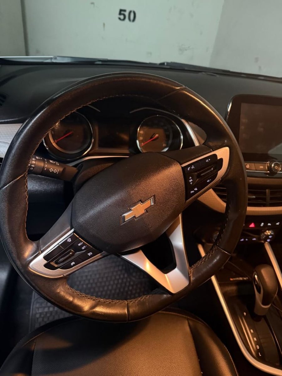 Chevrolet onix 1.0 turbo premie 2022 - Imagen 7 de 8