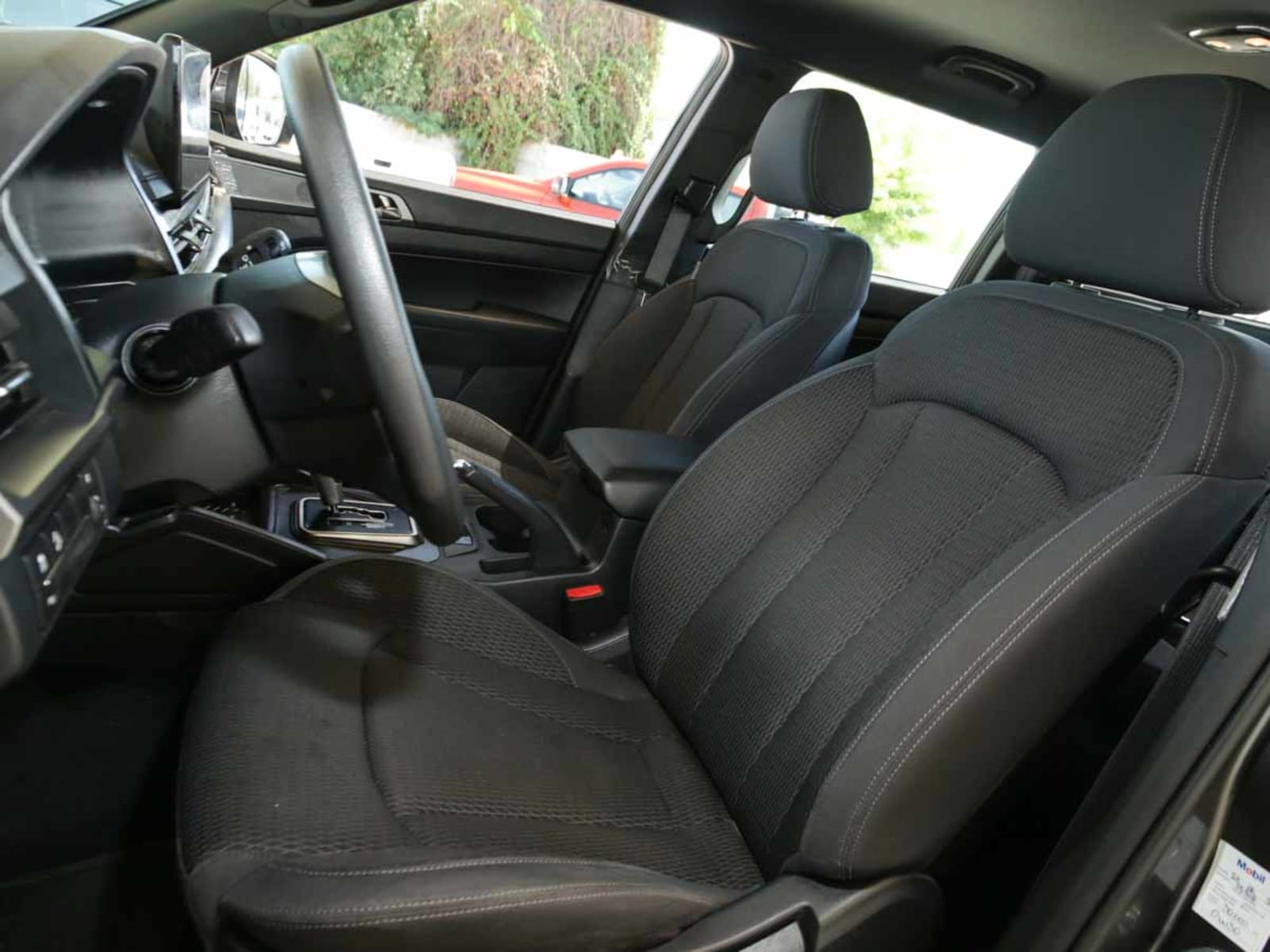 SSANGYONG GRAND MUSSO GLX 2.2TD 6AT 2WD. 2025 - Imagen 11 de 14