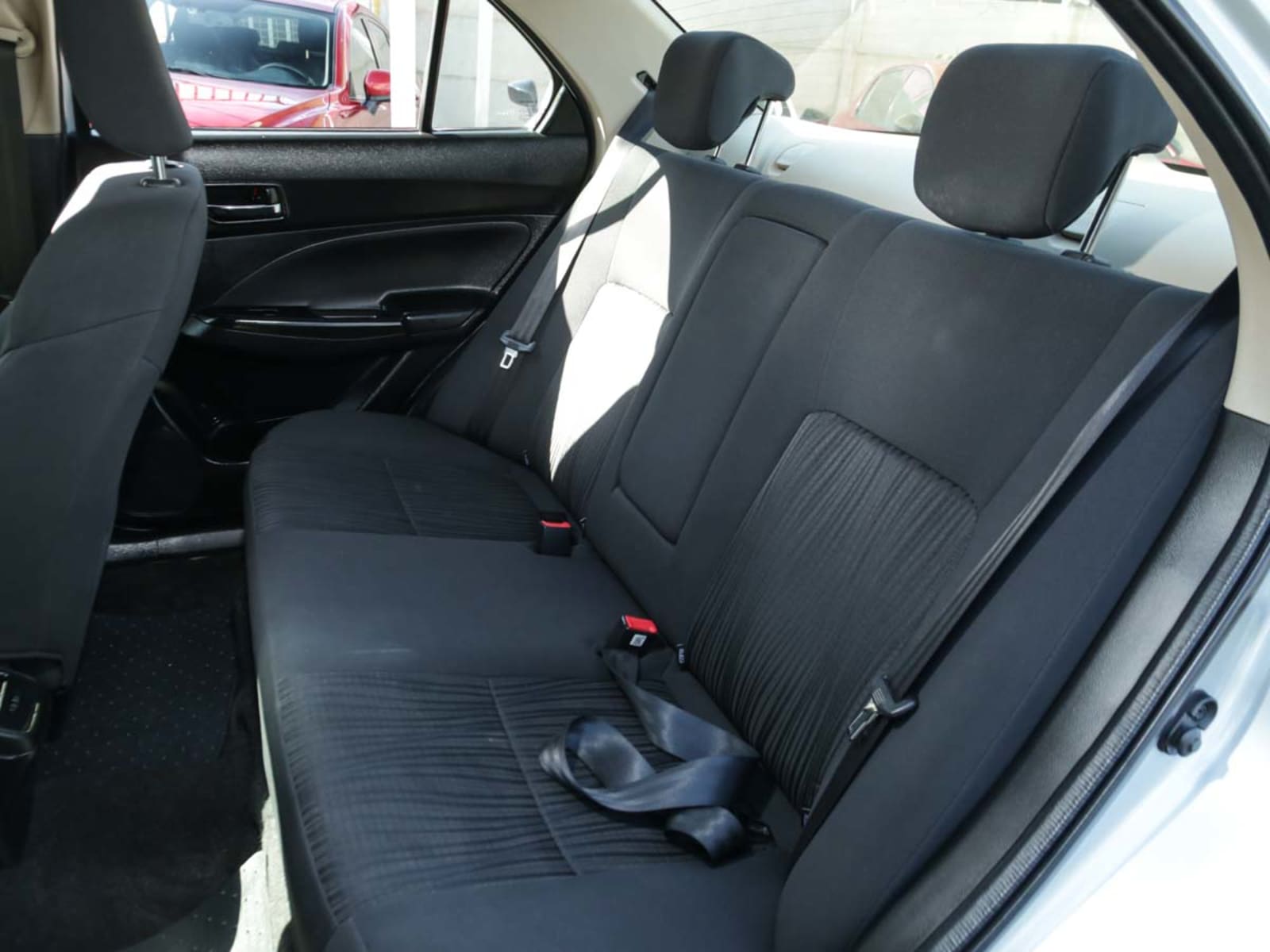 SUZUKI DZIRE GL 1.2 2024 - Imagen 11 de 13