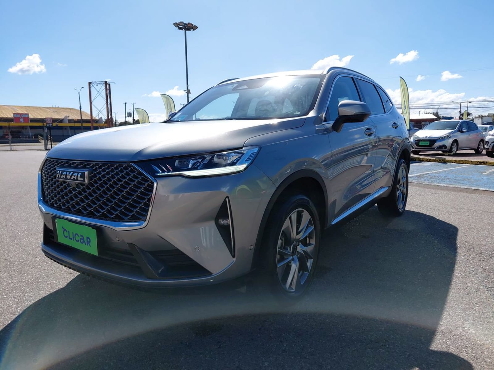 Haval H6 2.0 Deluxe 4x2 At 5p 2024 - Imagen 3 de 8