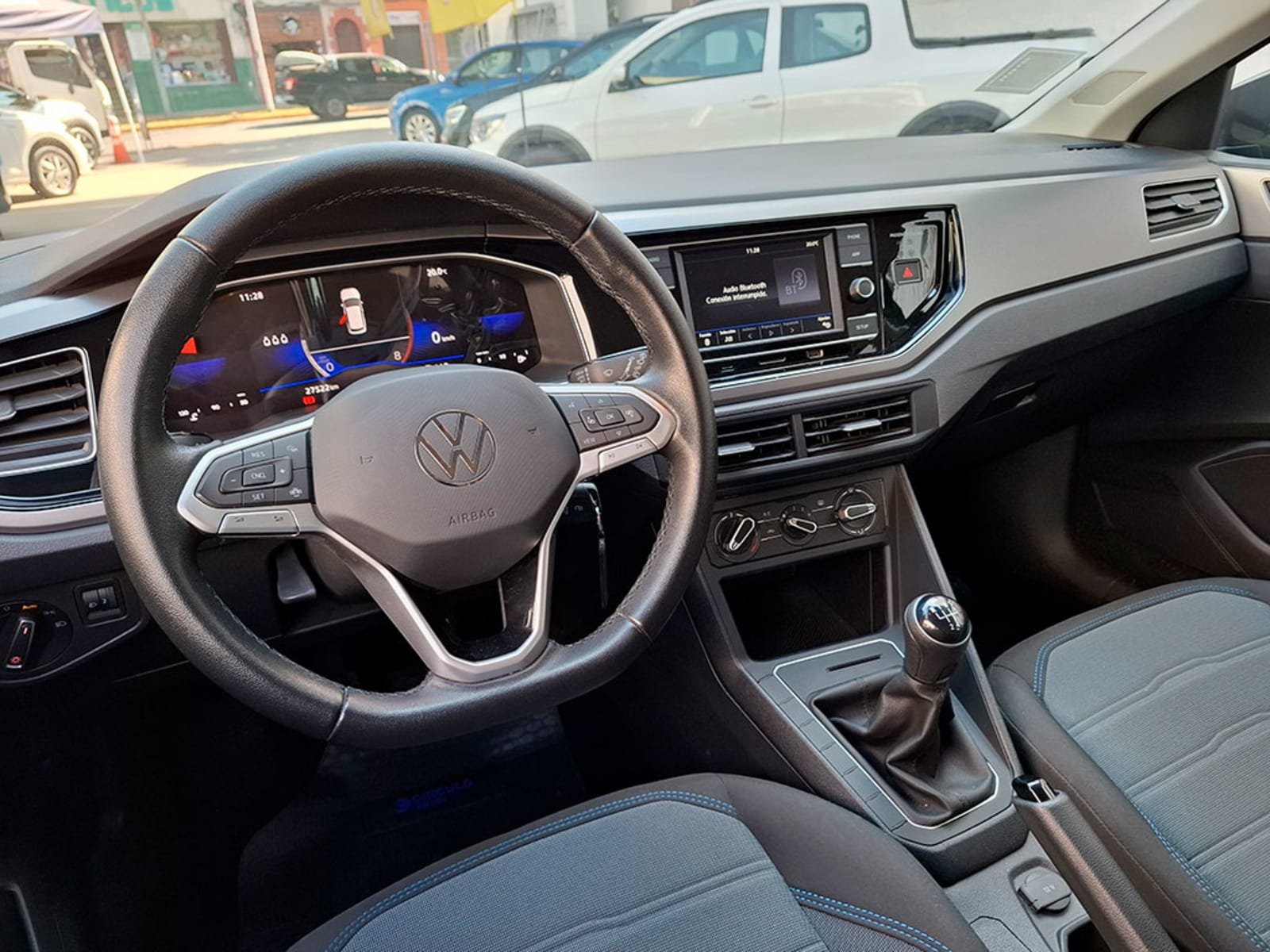 VOLKSWAGEN NIVUS 1.0 TSI COMFORTLINE 2023 - Imagen 10 de 20