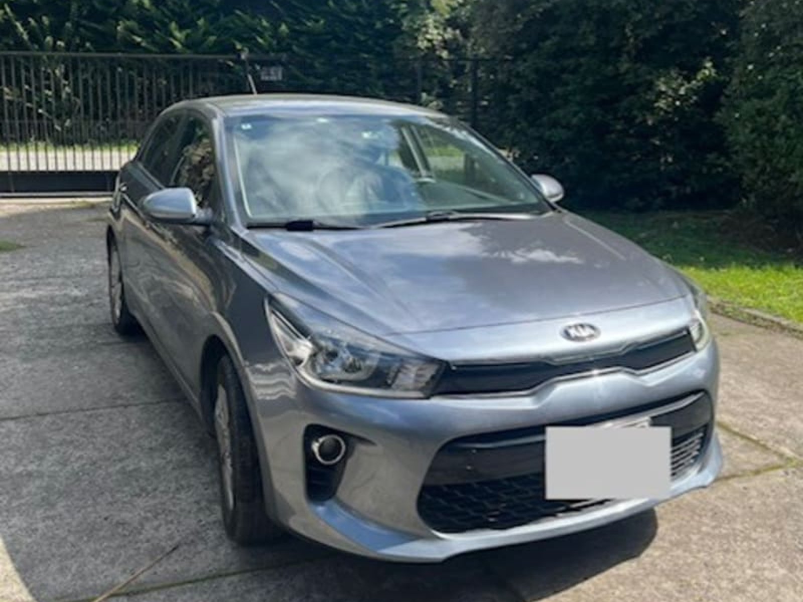 Kia RIO 1.4 EX  2020 - Foto 3 de 4
