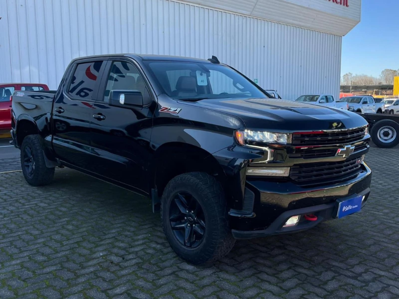 CHEVROLET SILVERADO 5.3 LT TRAILBOSS Z71 4X4 AT 4P 2021 - Imagen 3 de 20