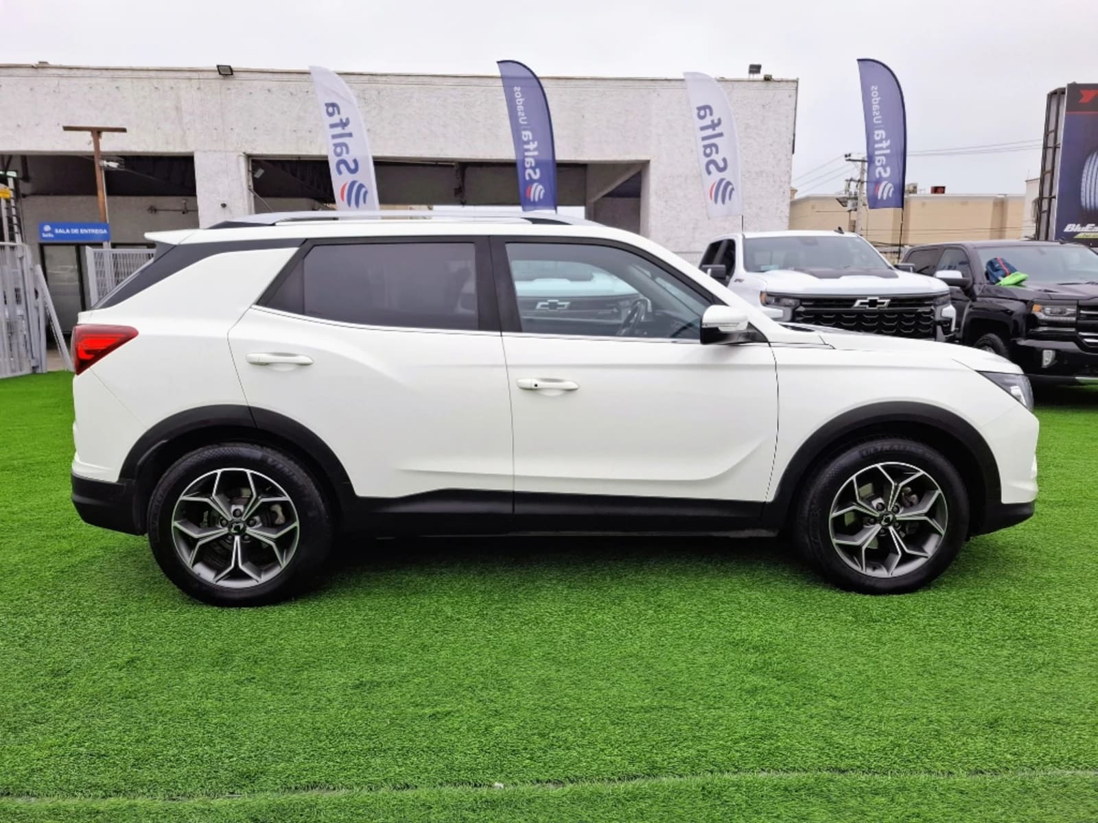 SSANGYONG KORANDO 1.6 GLX CD211 TD DIESEL 4X2 AT 5P 2023 - Imagen 4 de 20