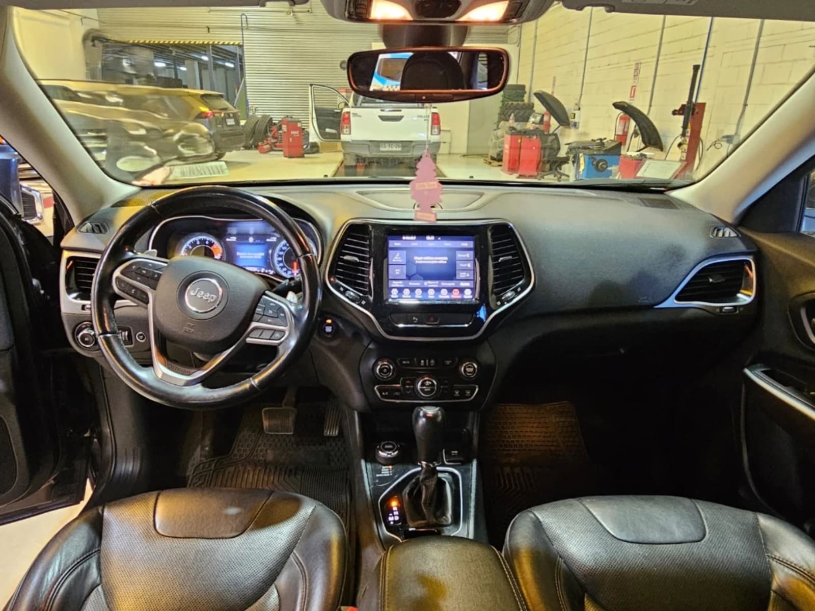 JEEP CHEROKEE LTD 4X4 3.2 2019 - Imagen 16 de 20
