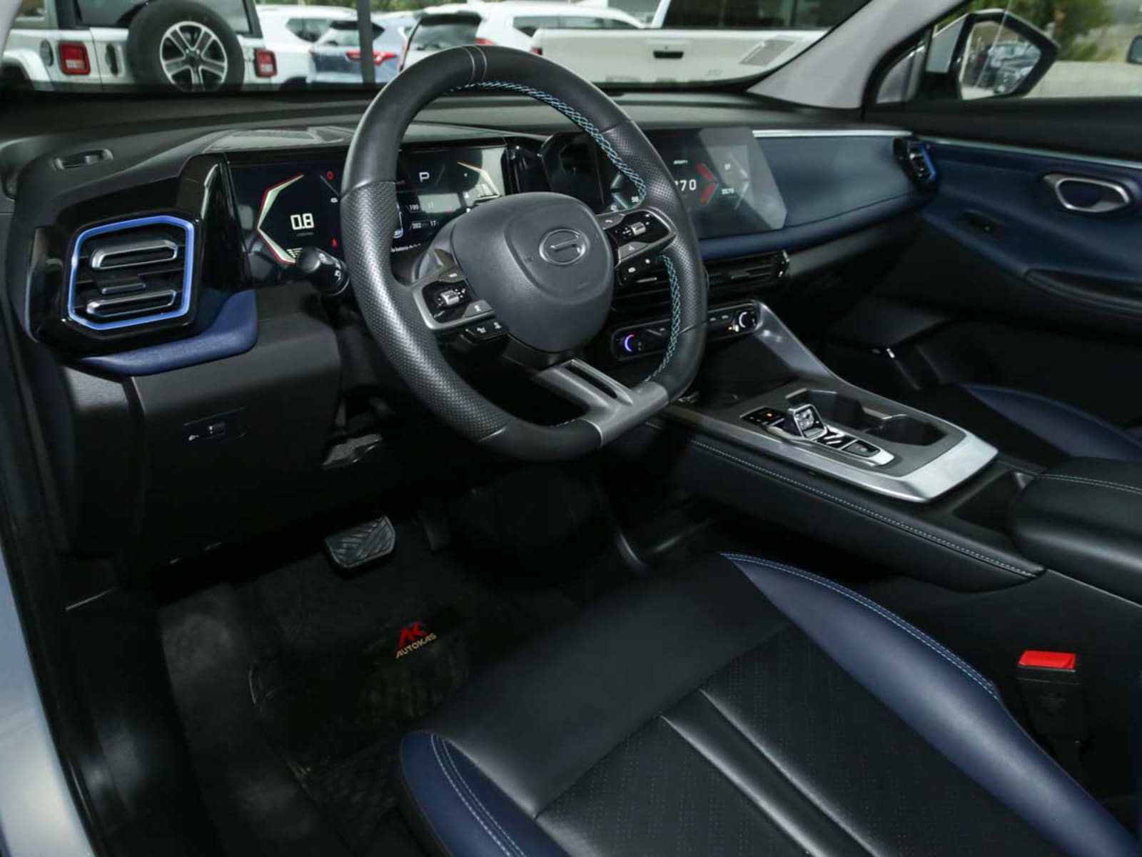 GAC MOTOR EMZOOM 1.5T AT GL R-Style 2024 - Imagen 8 de 14