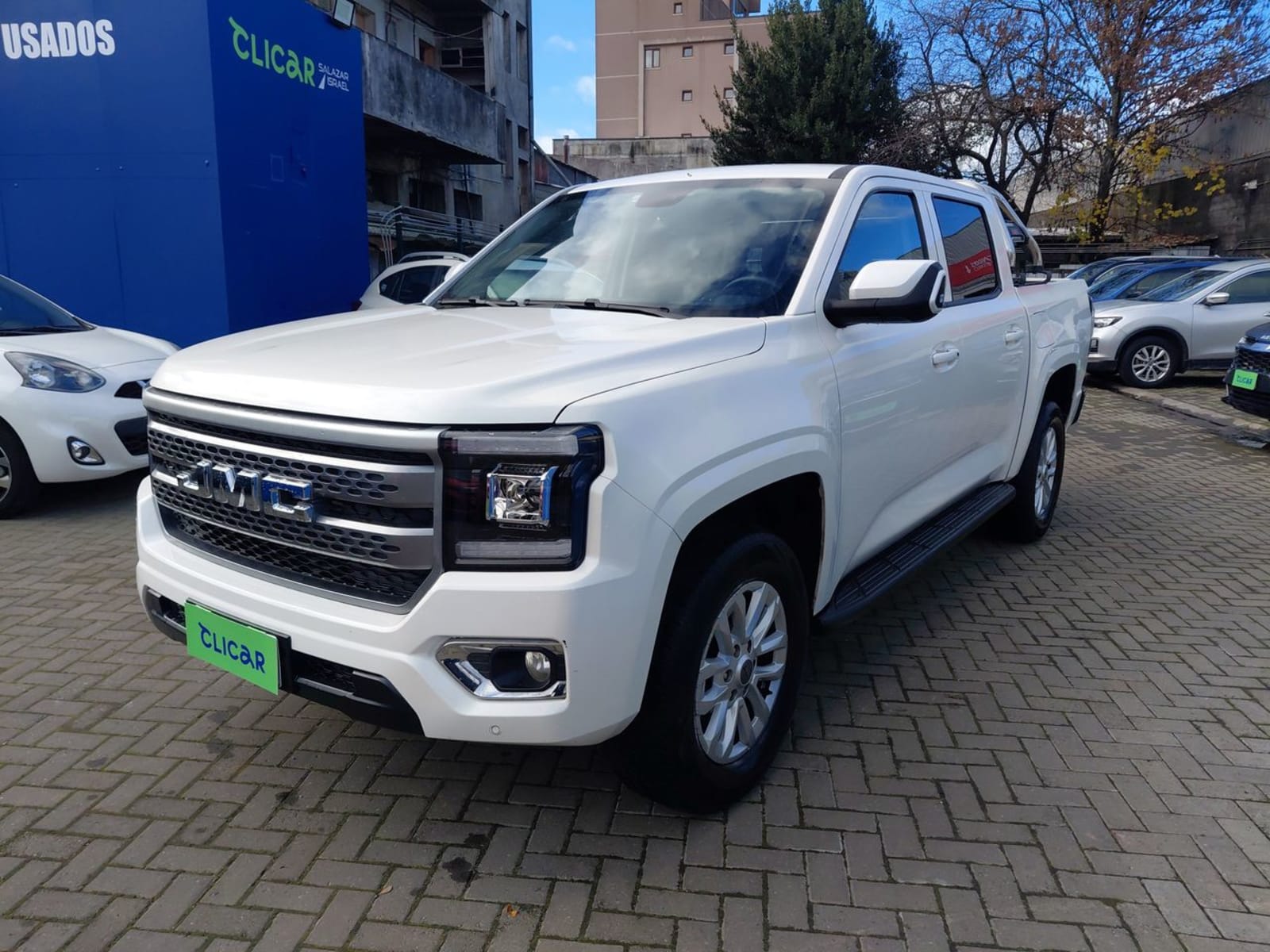 Jmc Grand Avenue 2.3t Diesel 4x4 Dob. Cab. At 4p 2024 - Imagen 3 de 8